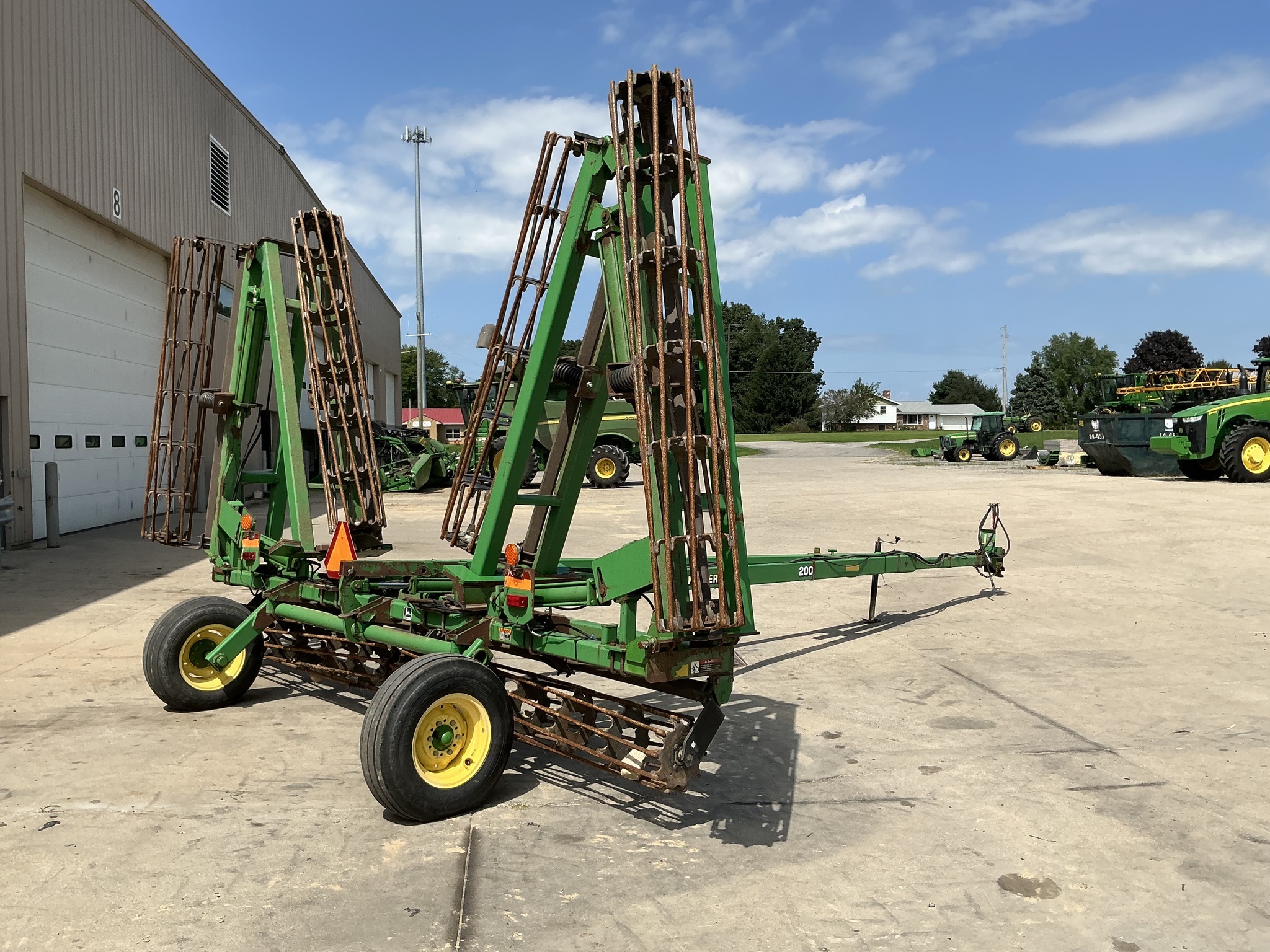 2001 John Deere 200 Miscellaneous
