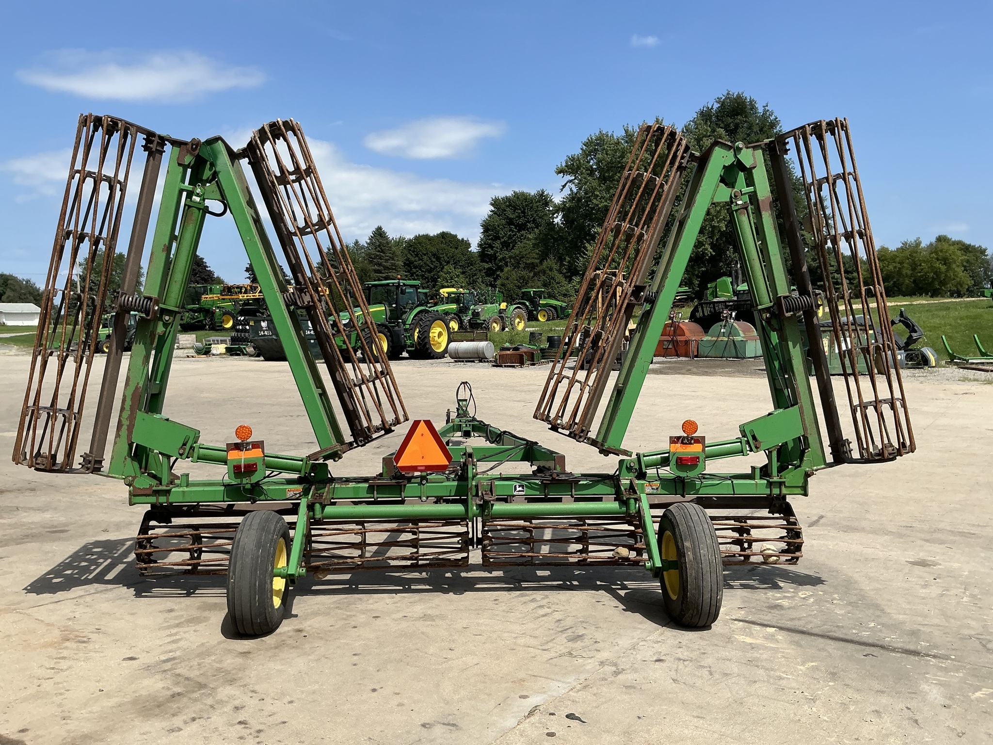 2001 John Deere 200 Miscellaneous