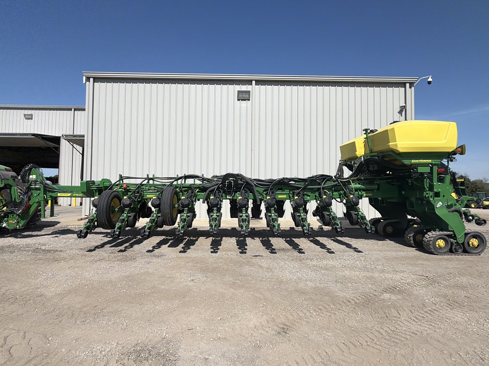 2022 John Deere 1775NT Planter