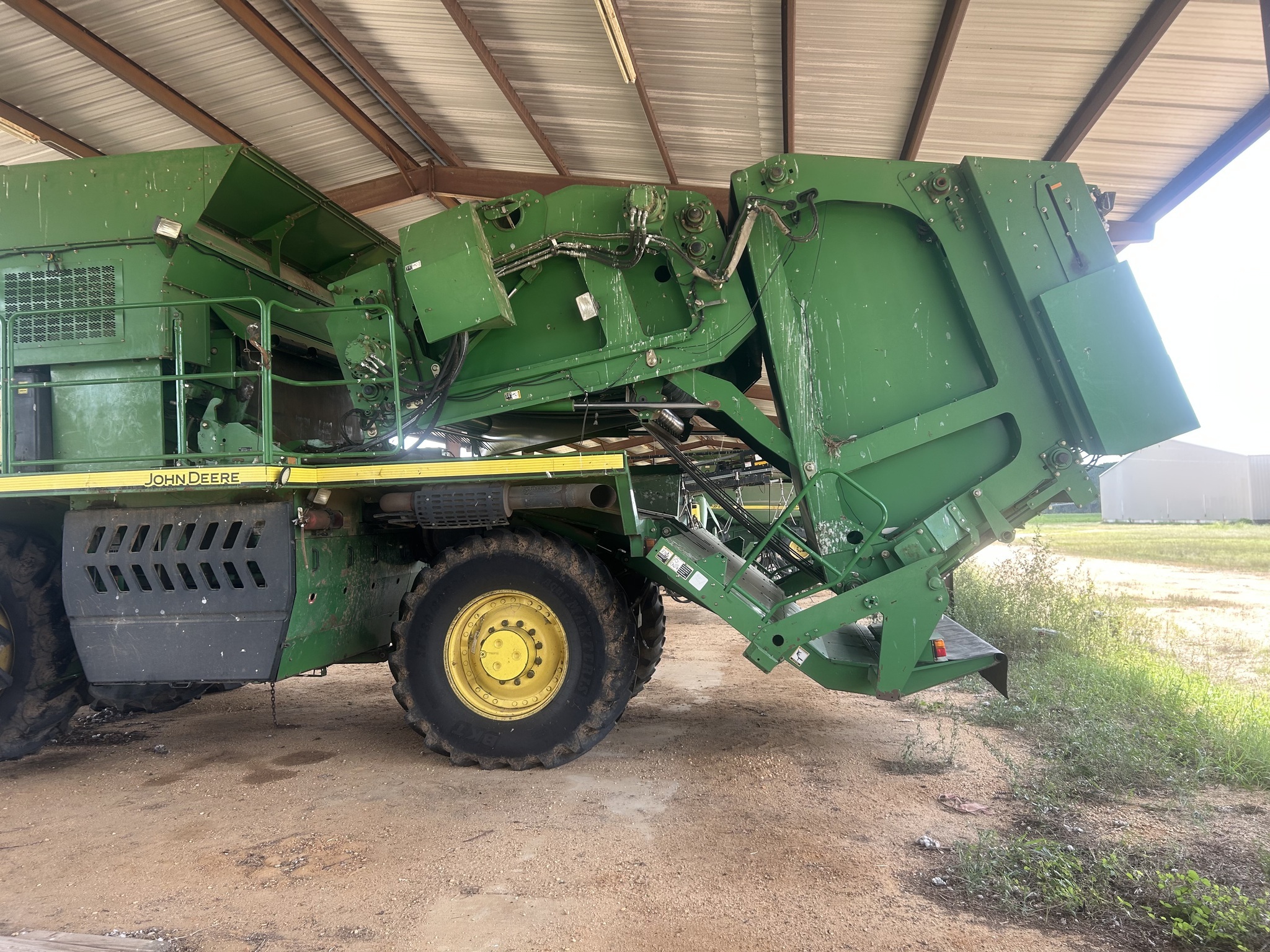 2010 John Deere 7760 Cotton Equipment