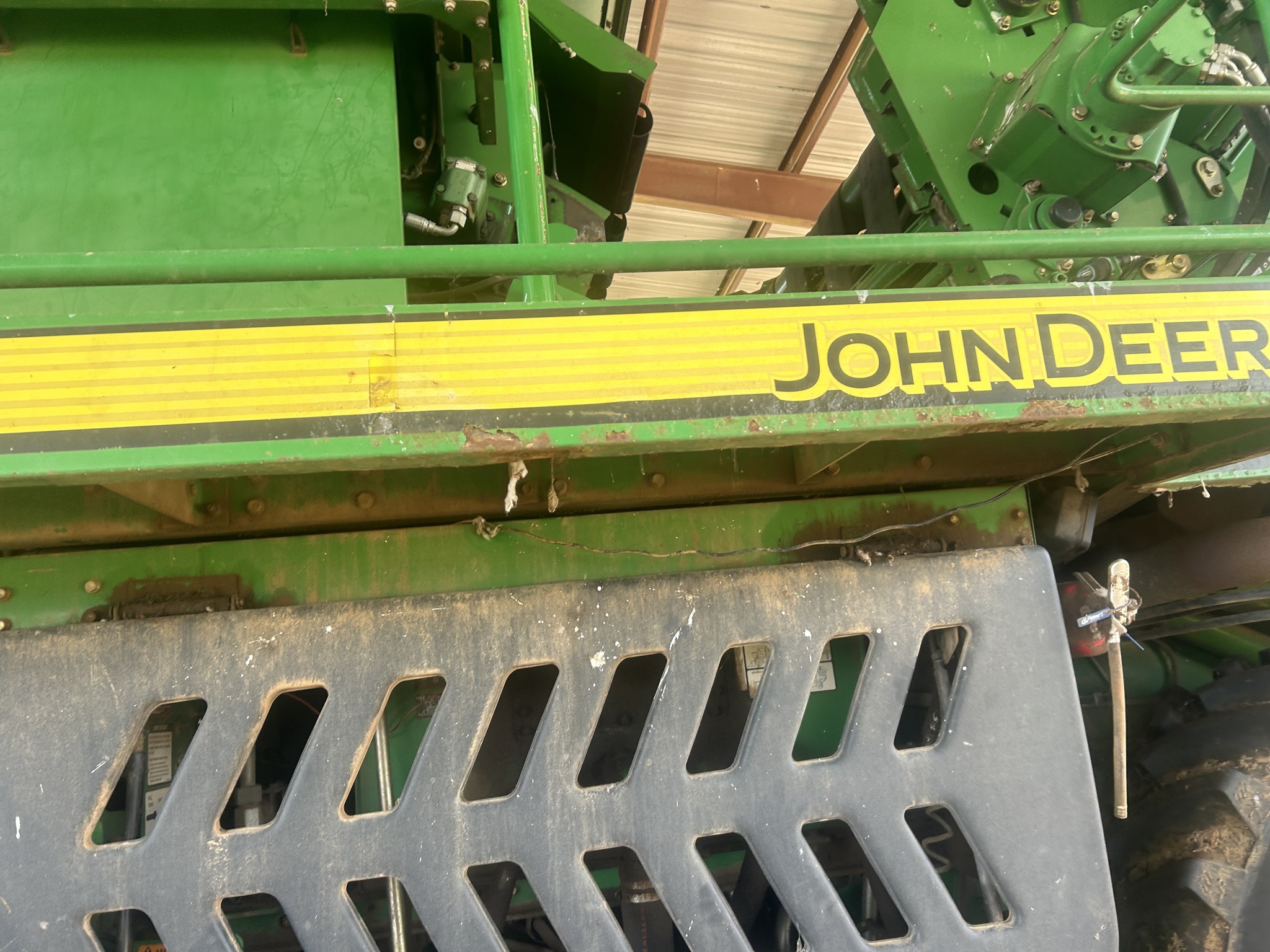 2010 John Deere 7760 Cotton Equipment
