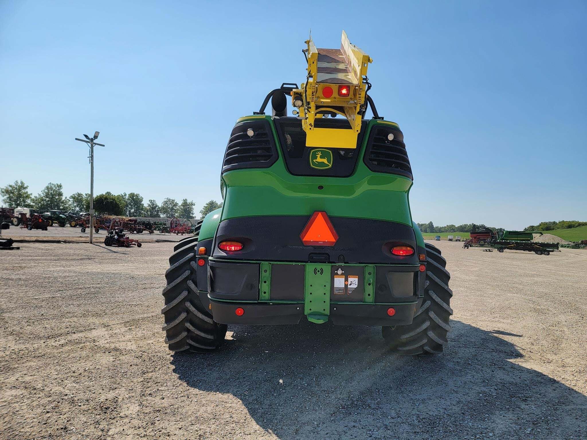 2021 John Deere 9900 Self-Propelled Forage Harvester