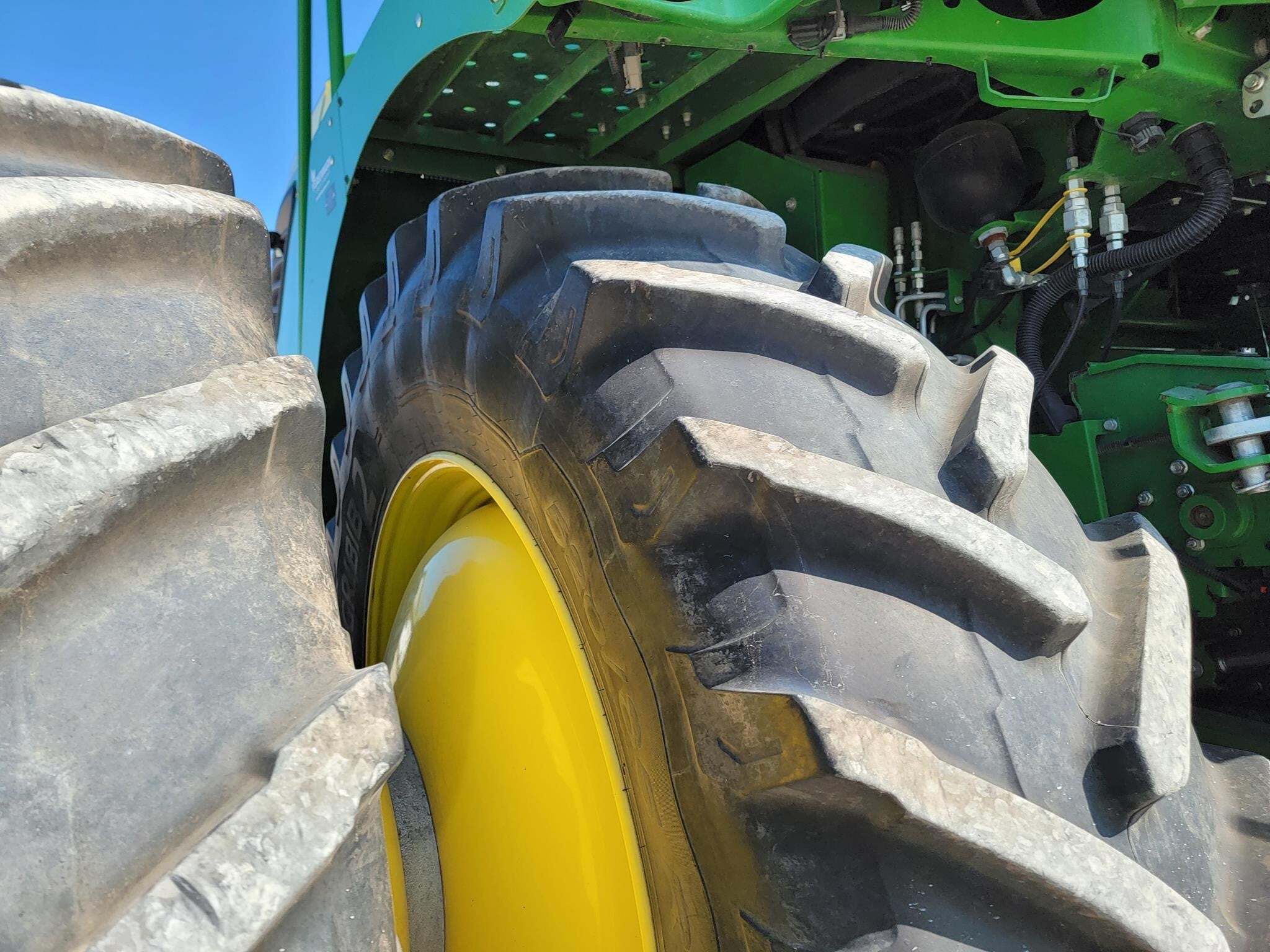2021 John Deere 9900 Self-Propelled Forage Harvester