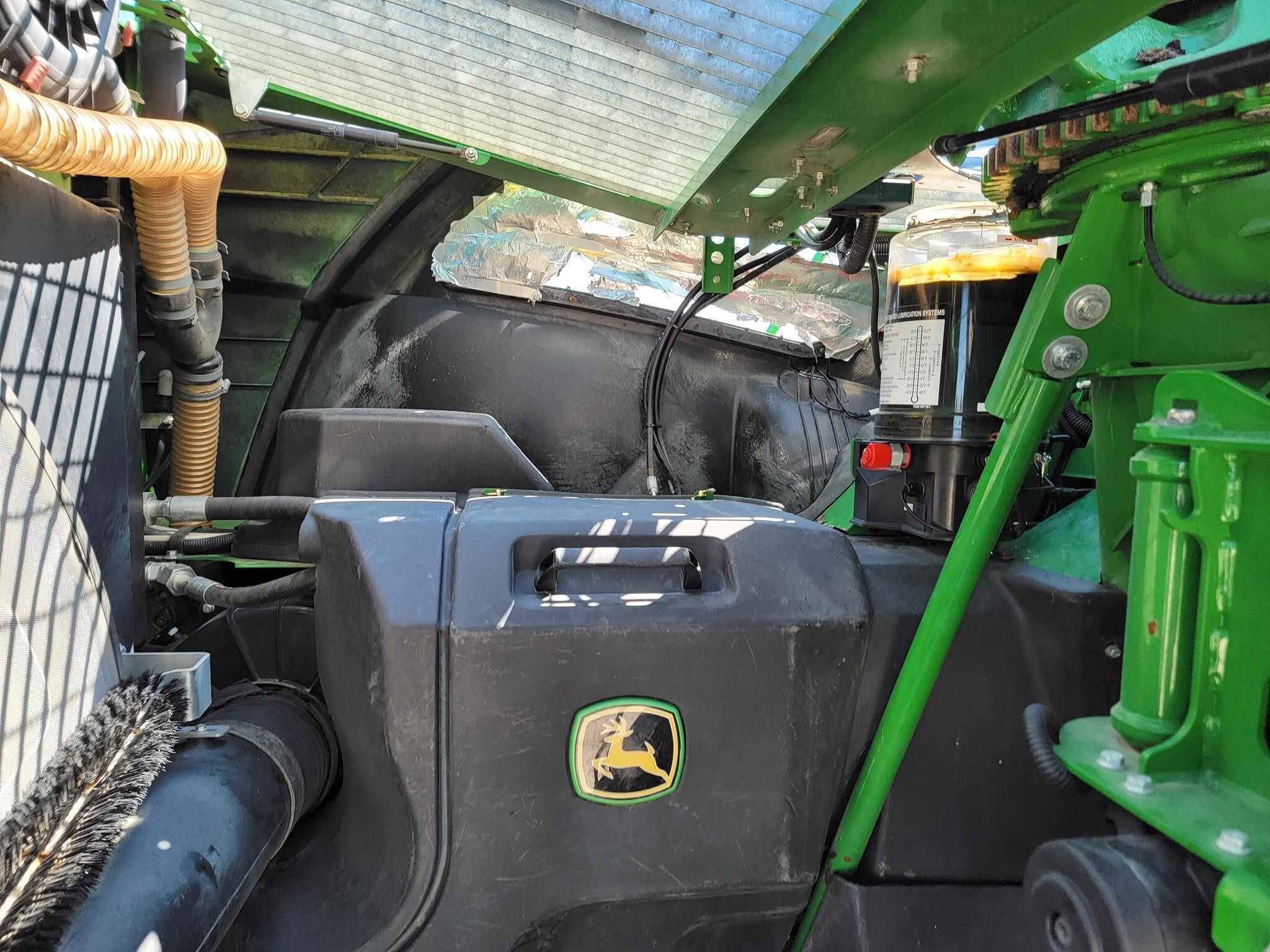 2021 John Deere 9900 Self-Propelled Forage Harvester