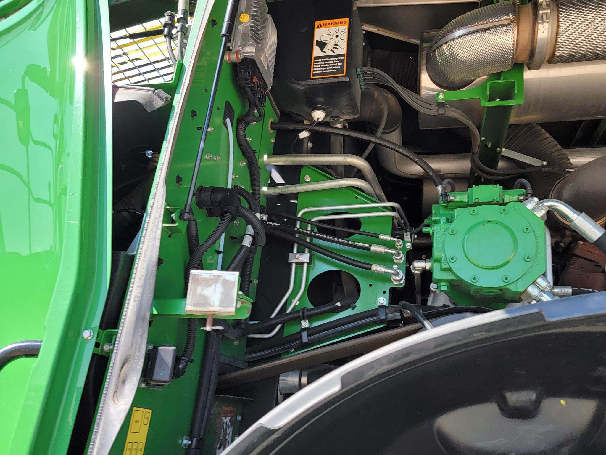 2021 John Deere 9900 Self-Propelled Forage Harvester