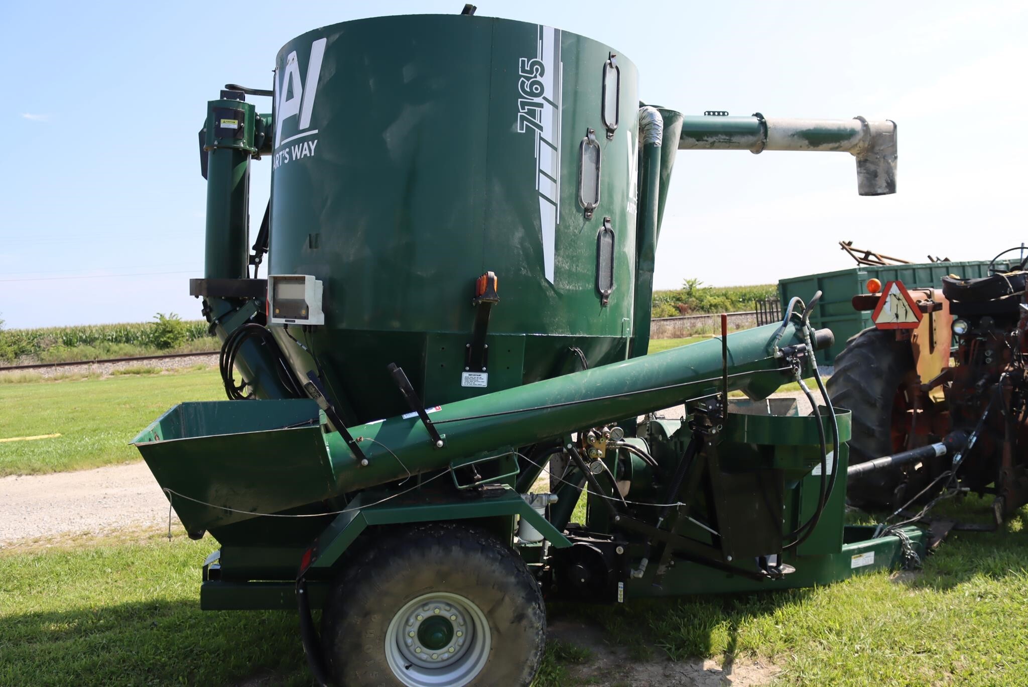 2022 Art's Way 7165 Grinders and Mixer