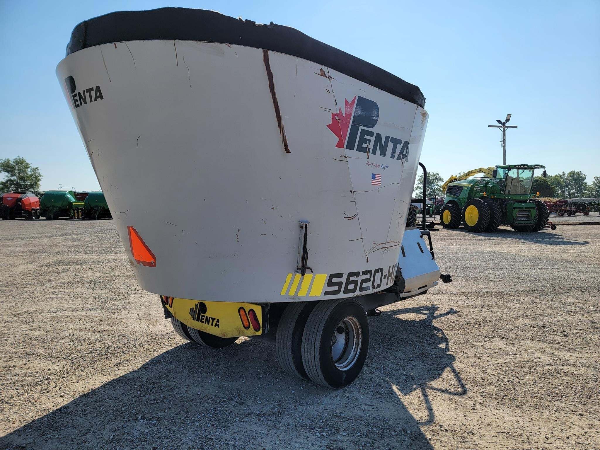  Penta 5620HD Grinders and Mixer
