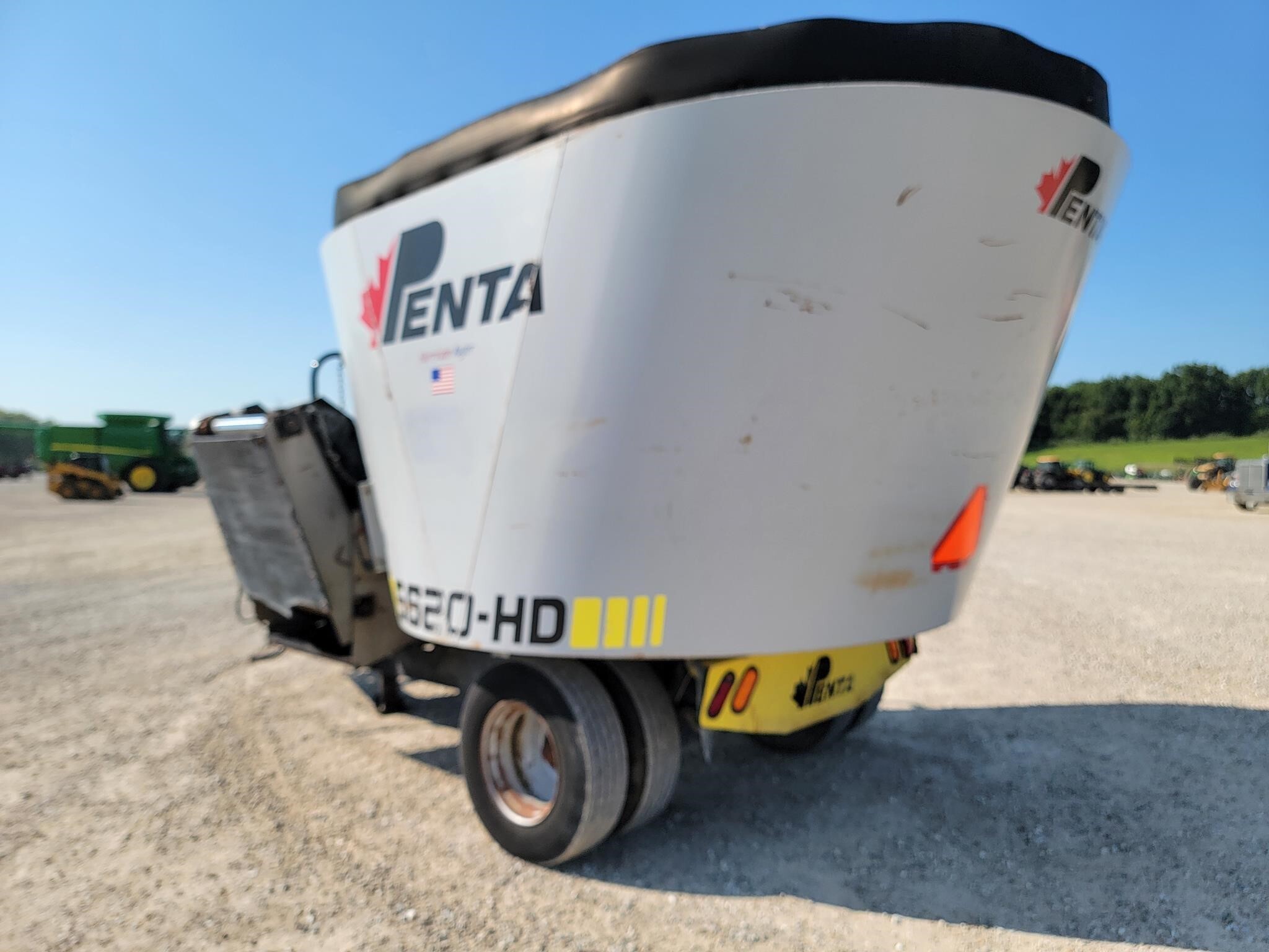  Penta 5620HD Grinders and Mixer