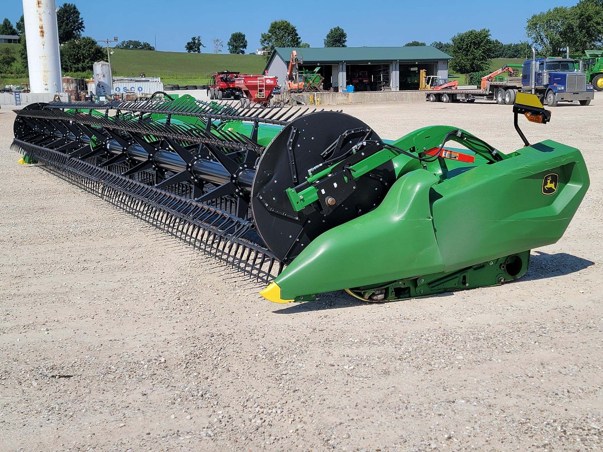 2022 John Deere RD45F Platform
