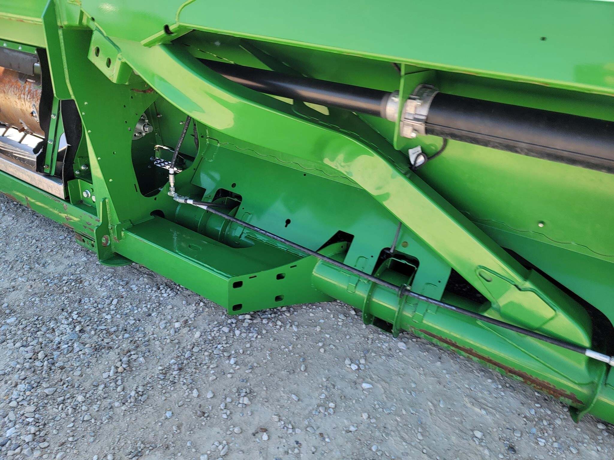 2022 John Deere RD45F Platform
