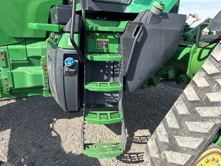 2021 John Deere 8RX 370 Tractor