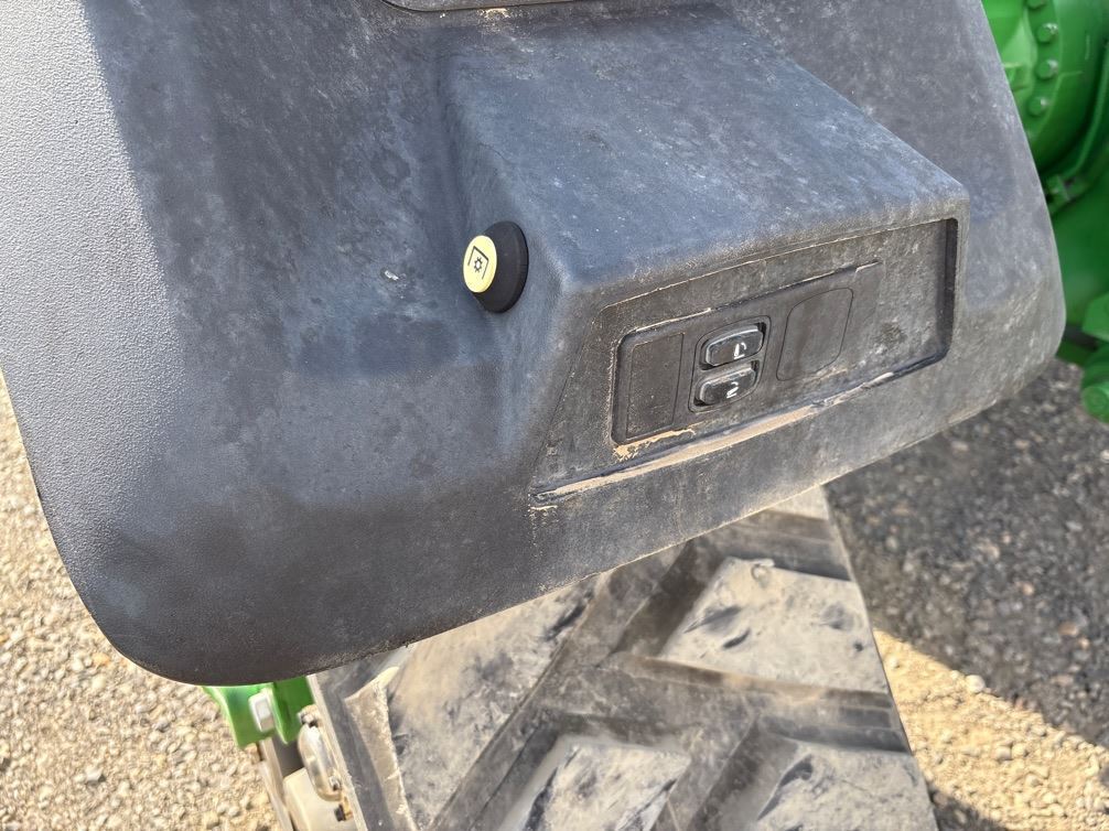 2021 John Deere 8RX 370 Tractor