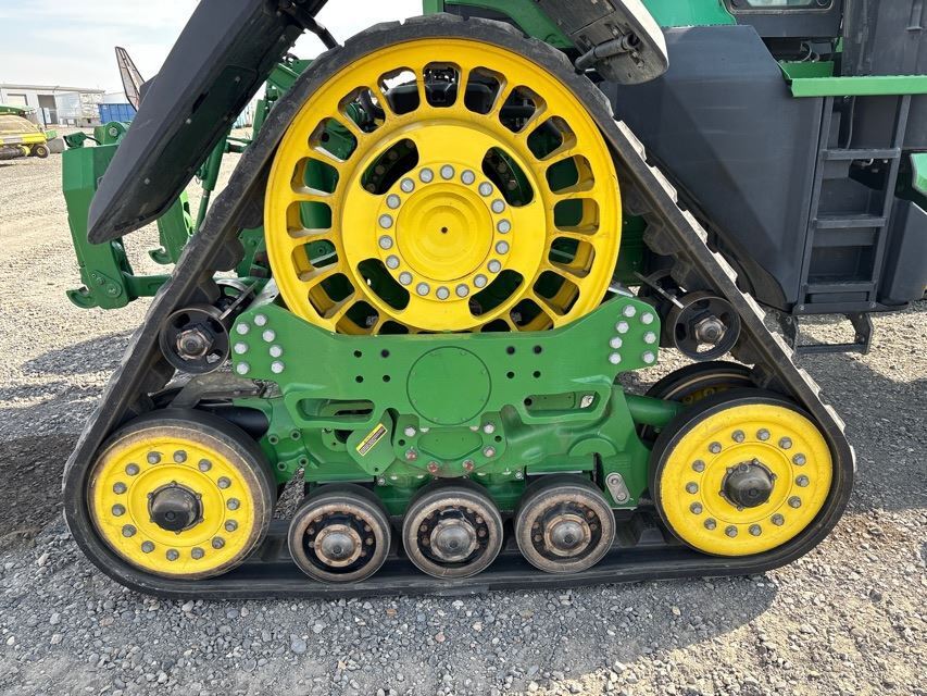 2021 John Deere 8RX 370 Tractor