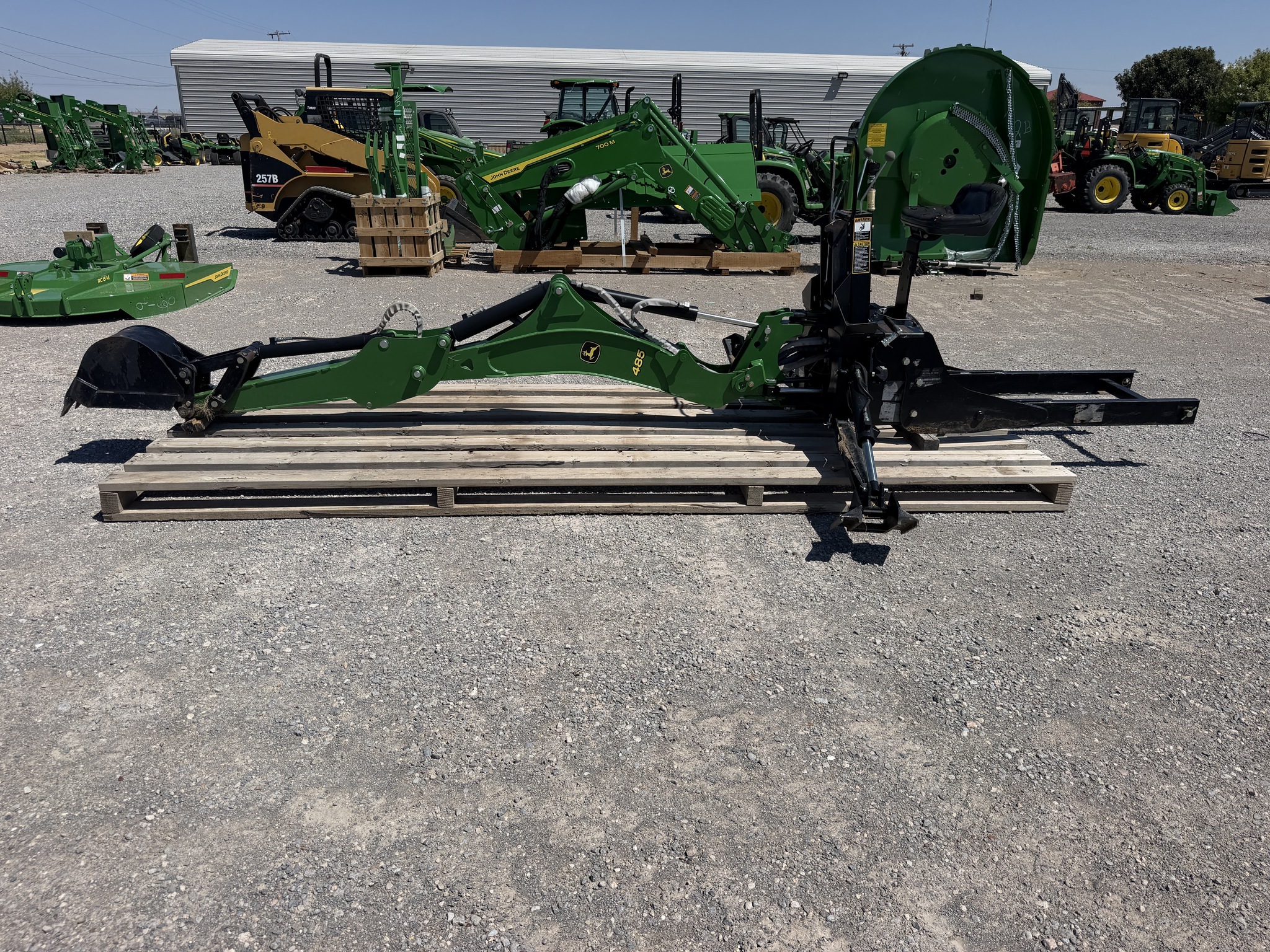 2015 John Deere 485 Backhoe