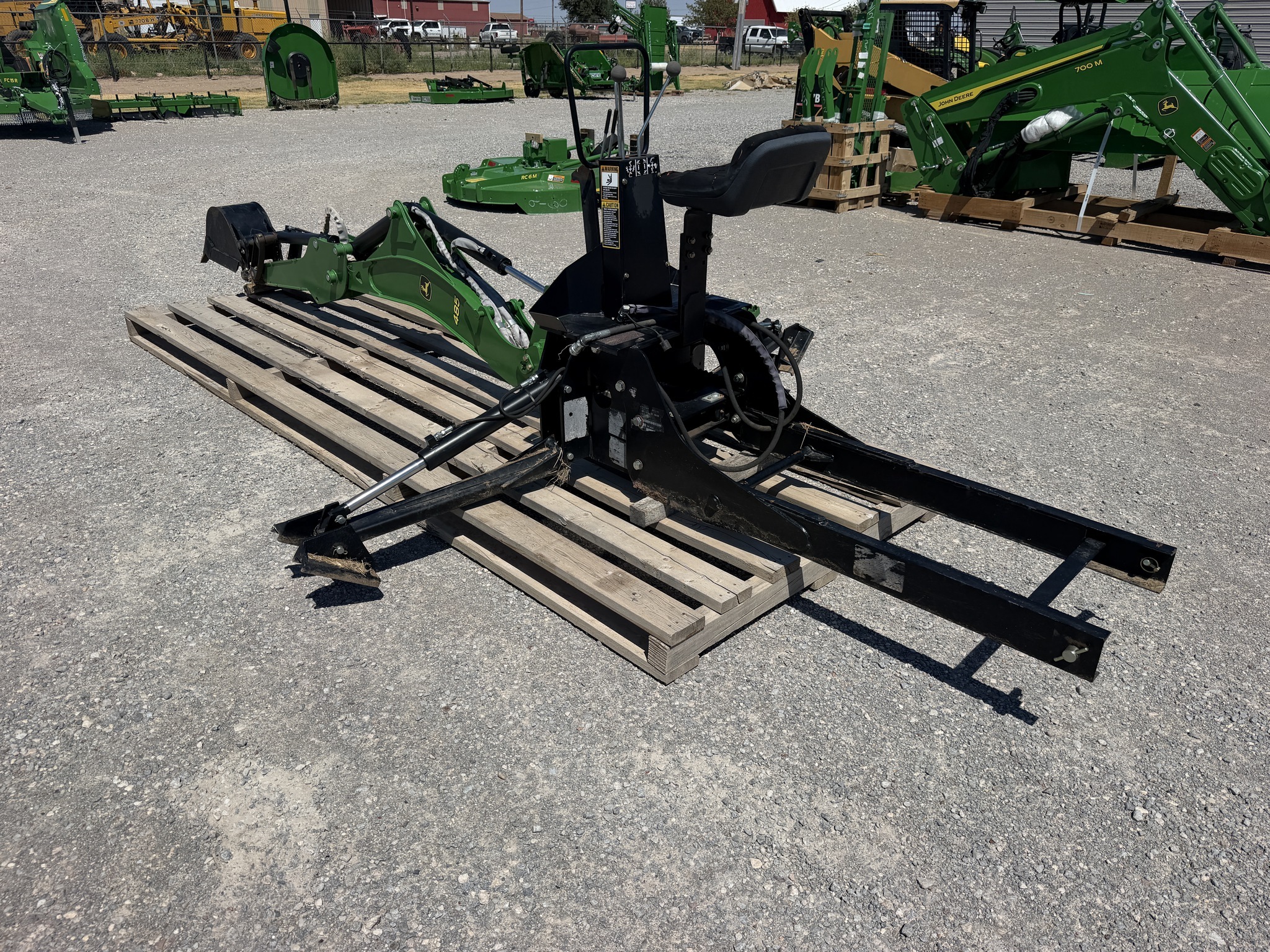 2015 John Deere 485 Backhoe