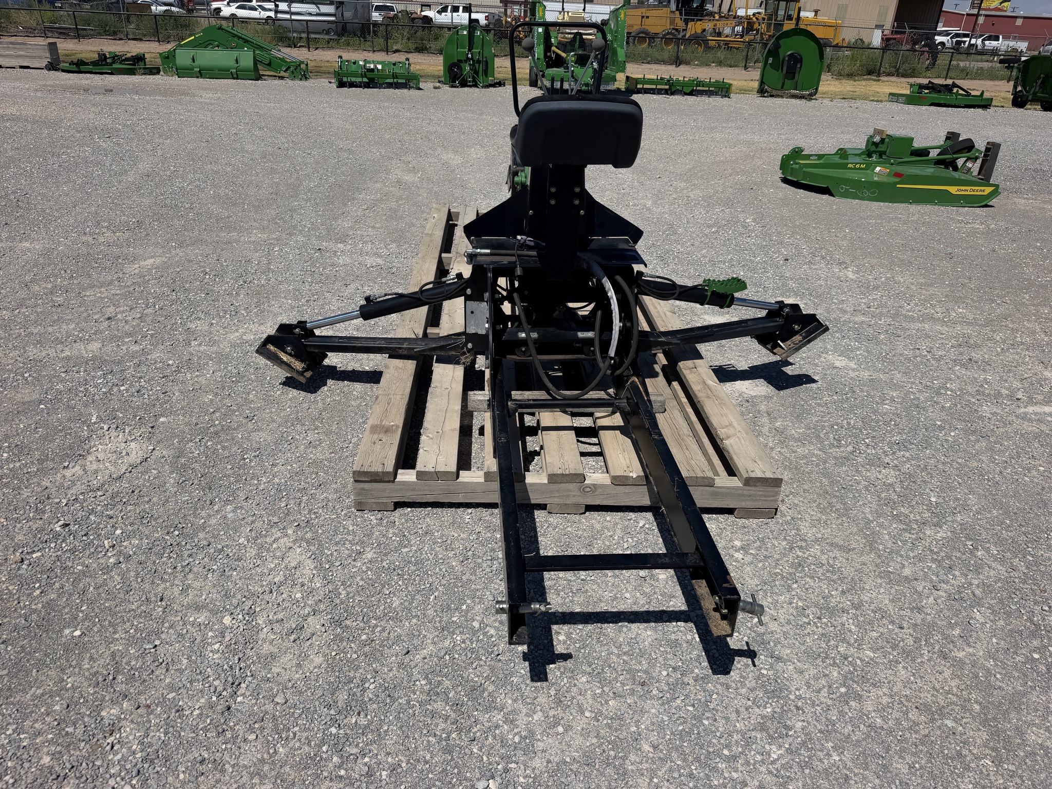 2015 John Deere 485 Backhoe