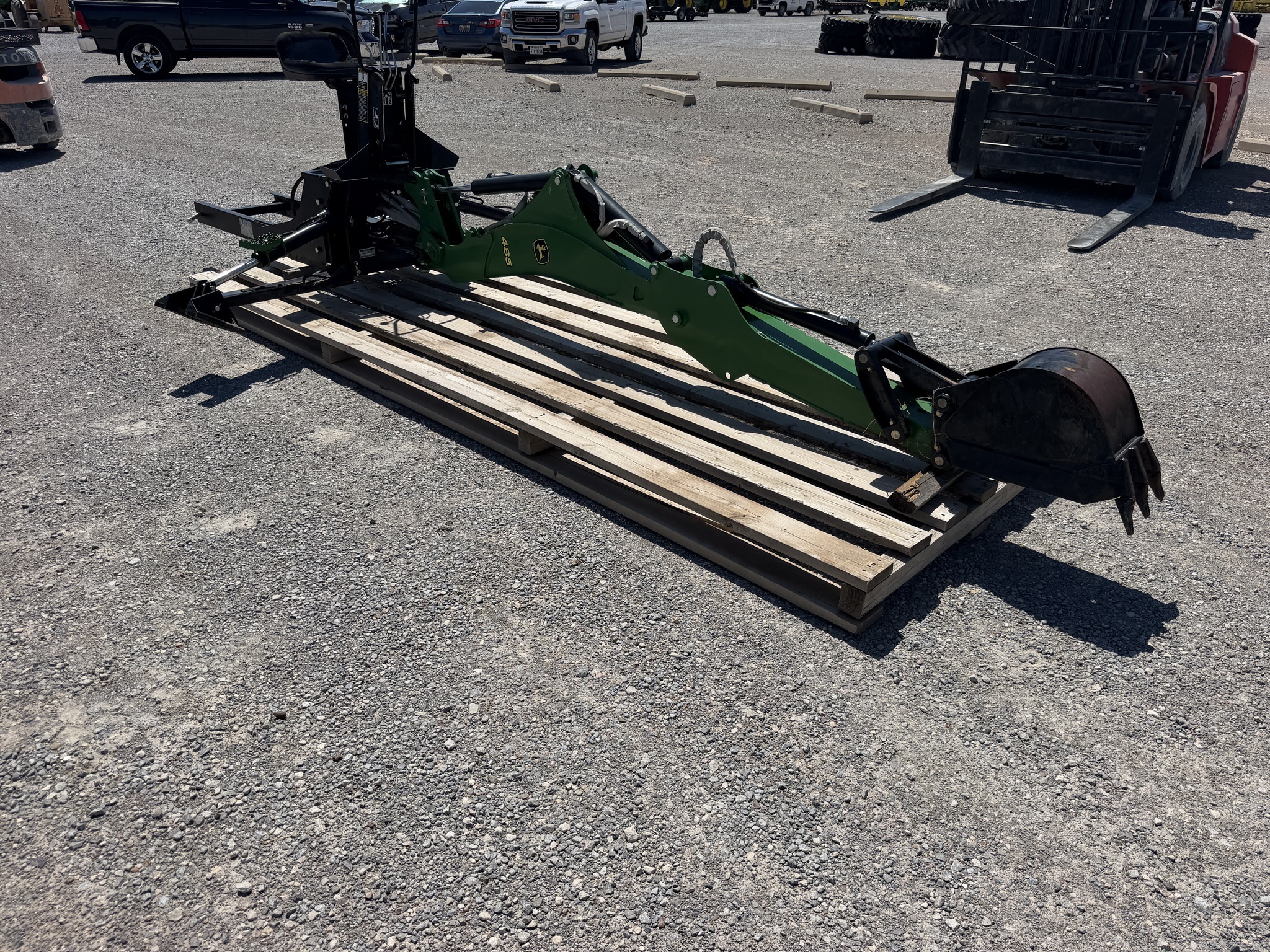 2015 John Deere 485 Backhoe