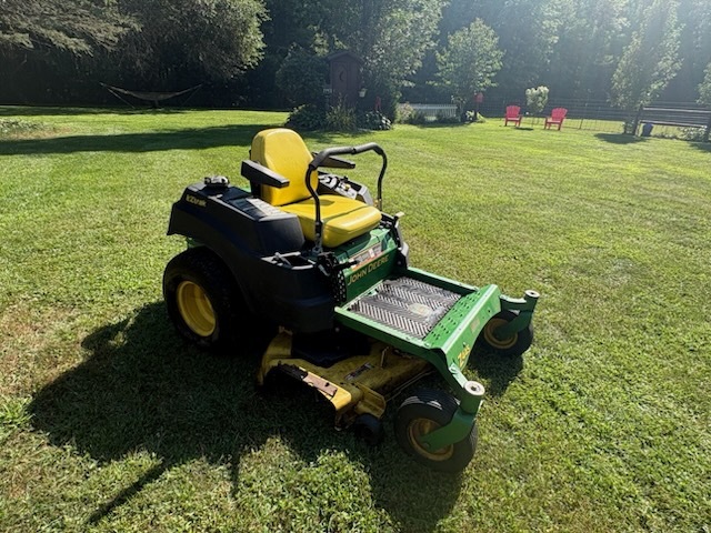 2014 John Deere Z445 Lawn Mower