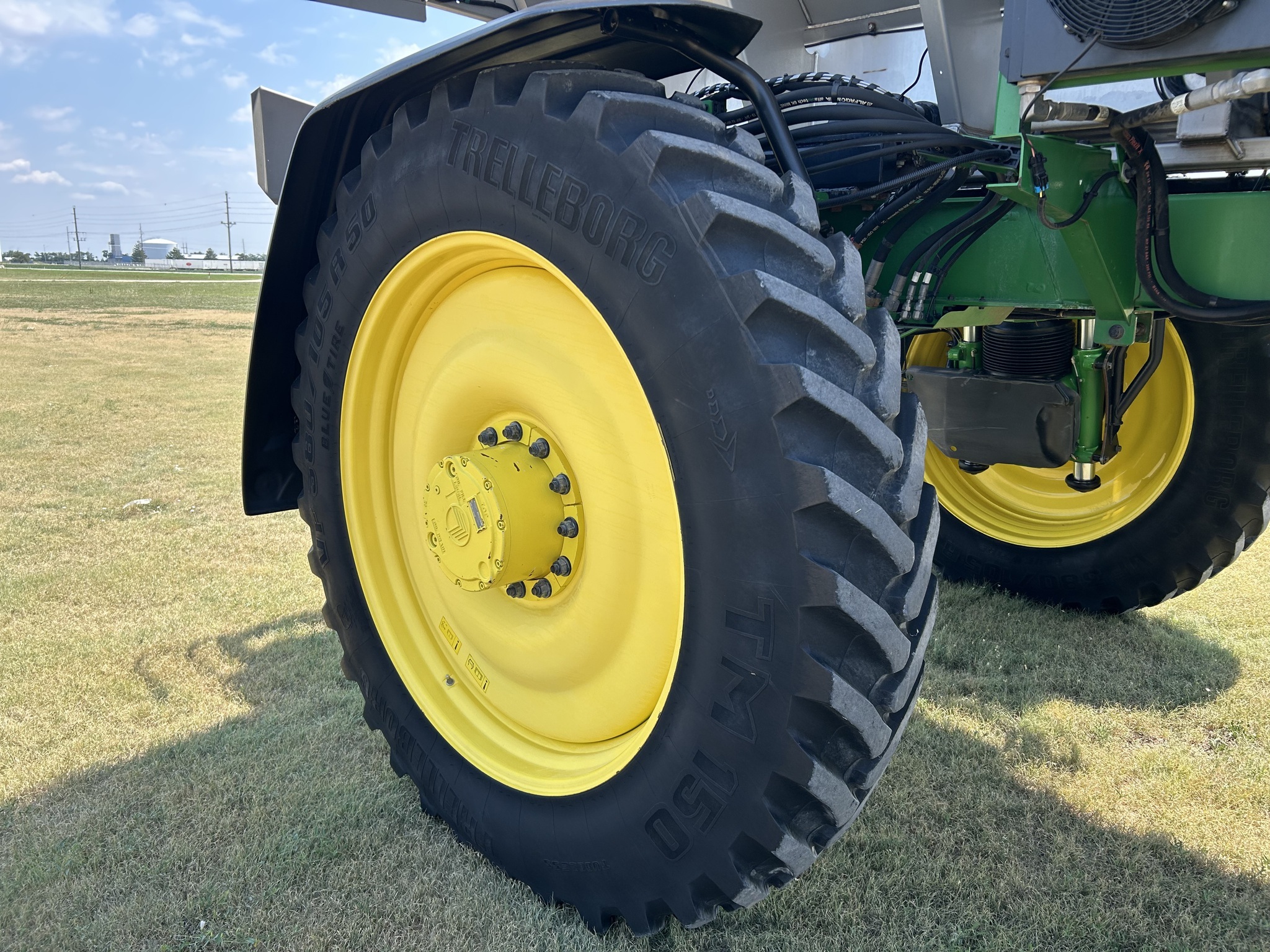 2023 John Deere 600R Loader and Skid Steer Attachment