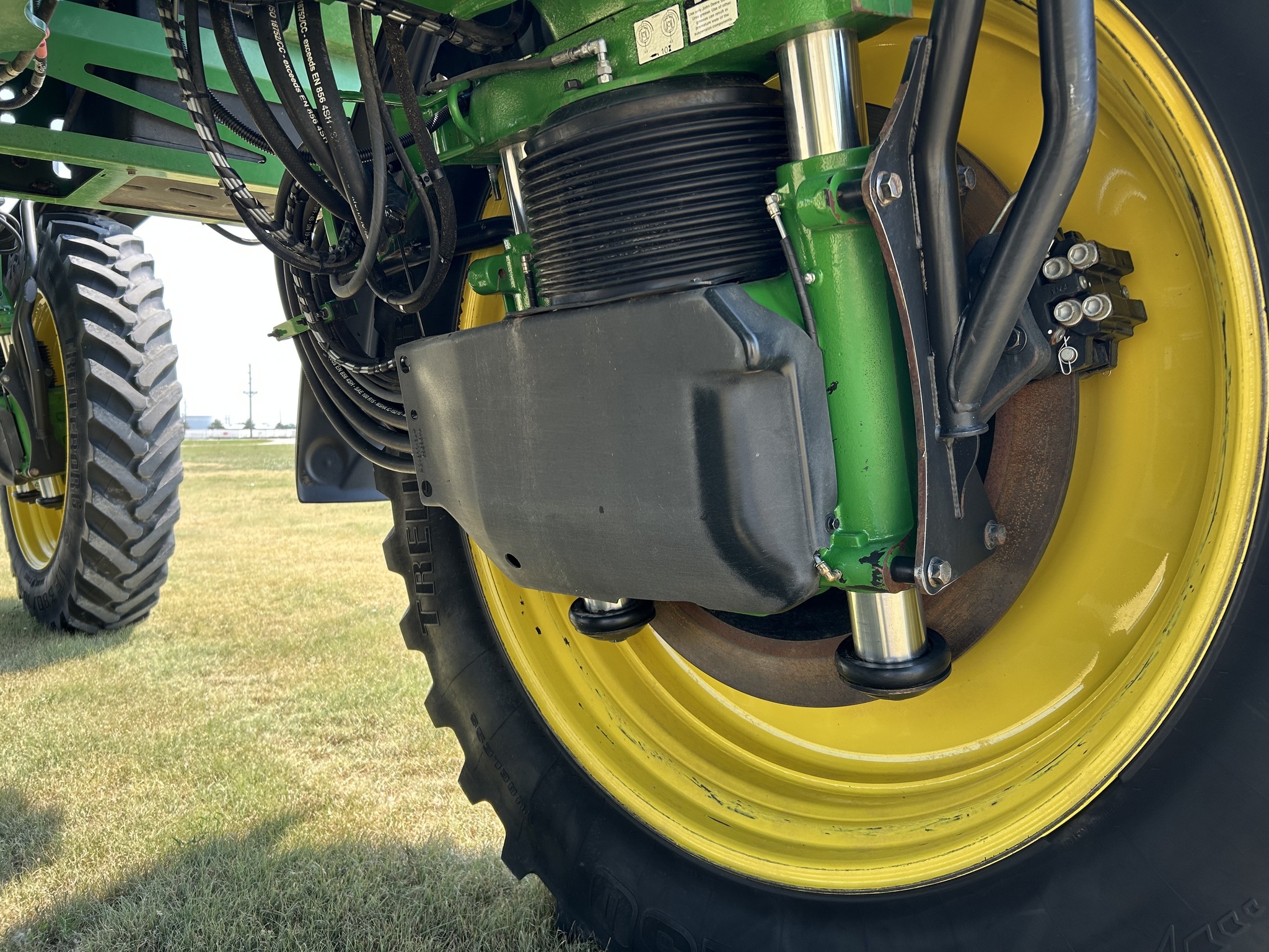 2023 John Deere 600R Loader and Skid Steer Attachment