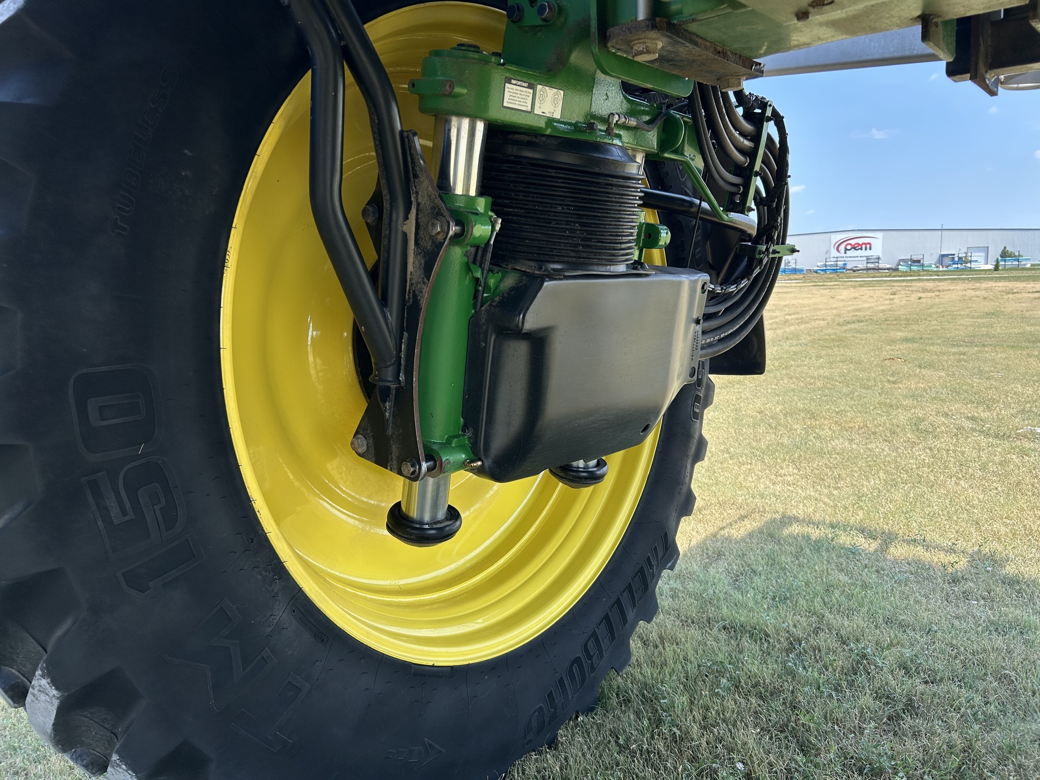 2023 John Deere 600R Loader and Skid Steer Attachment
