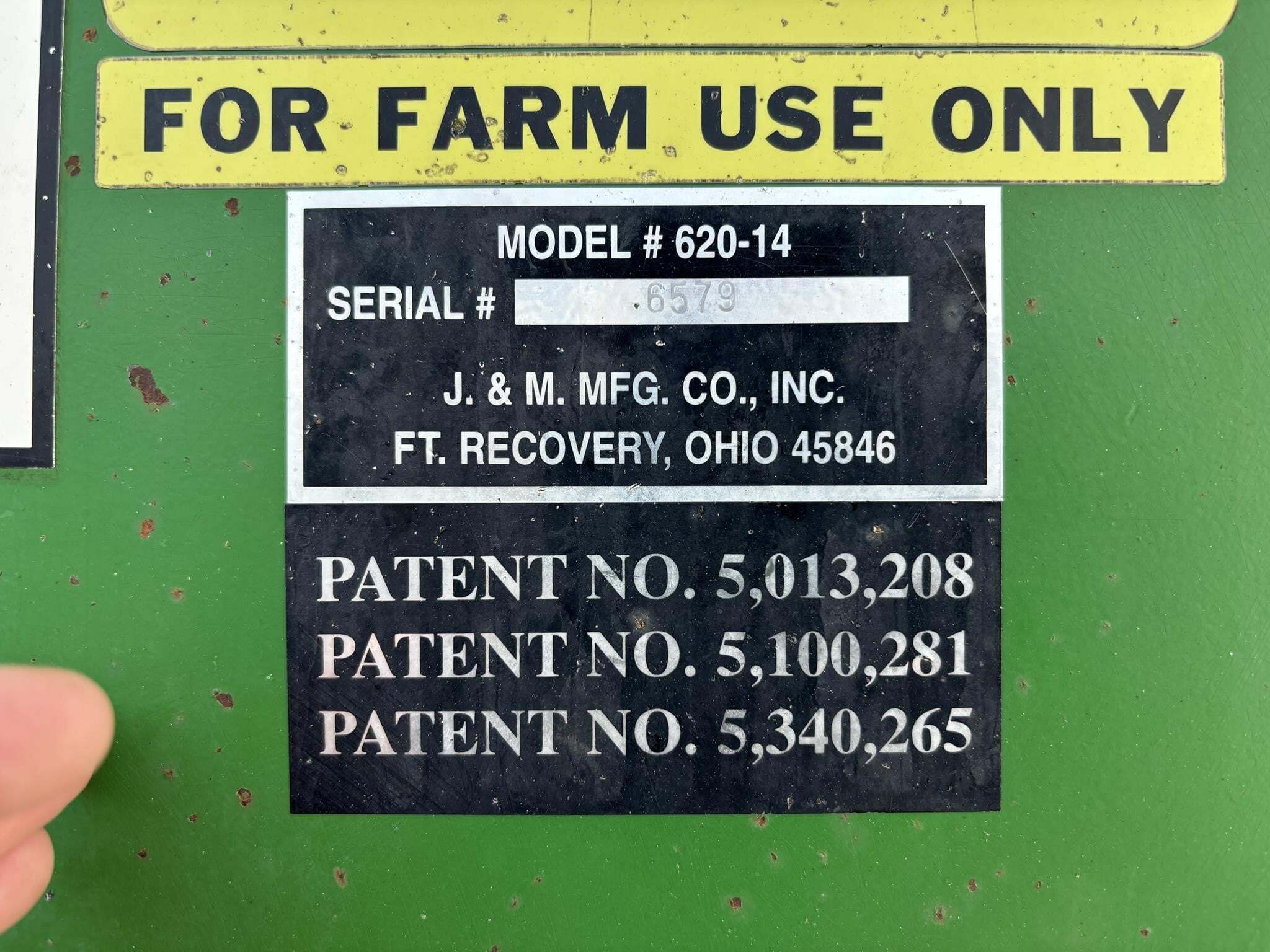  J&M 620-14 Grain Cart