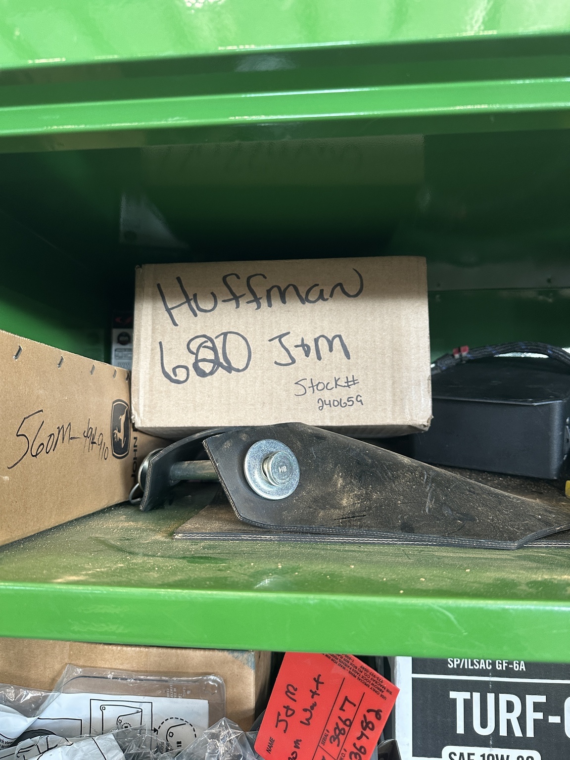 2022 J&M 620-14 Grain Cart