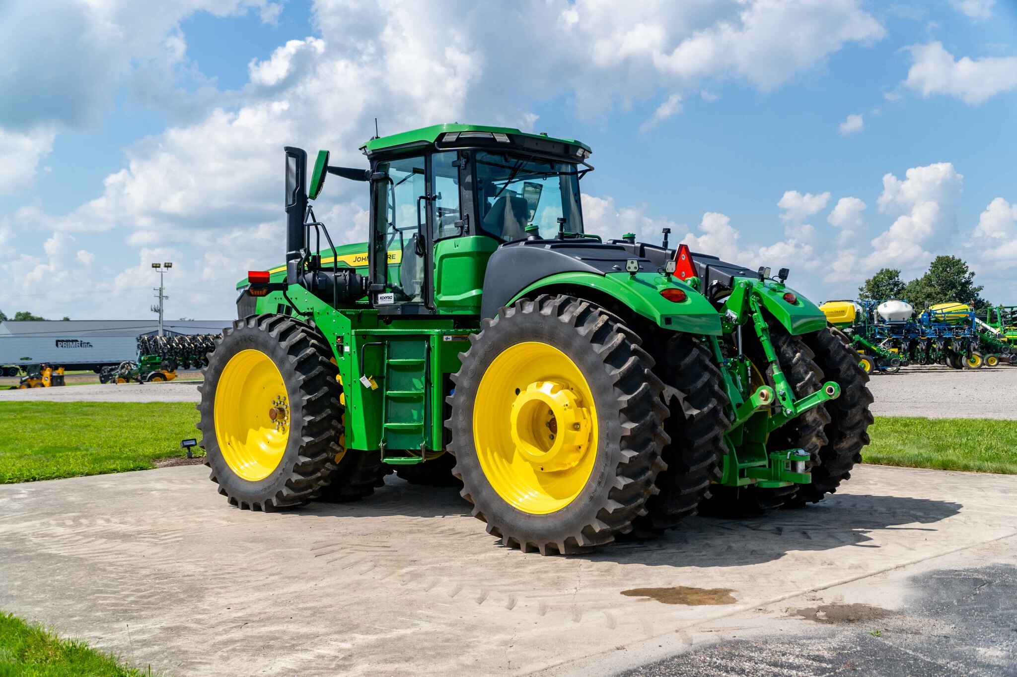 2025 John Deere 9R 440 Tractor