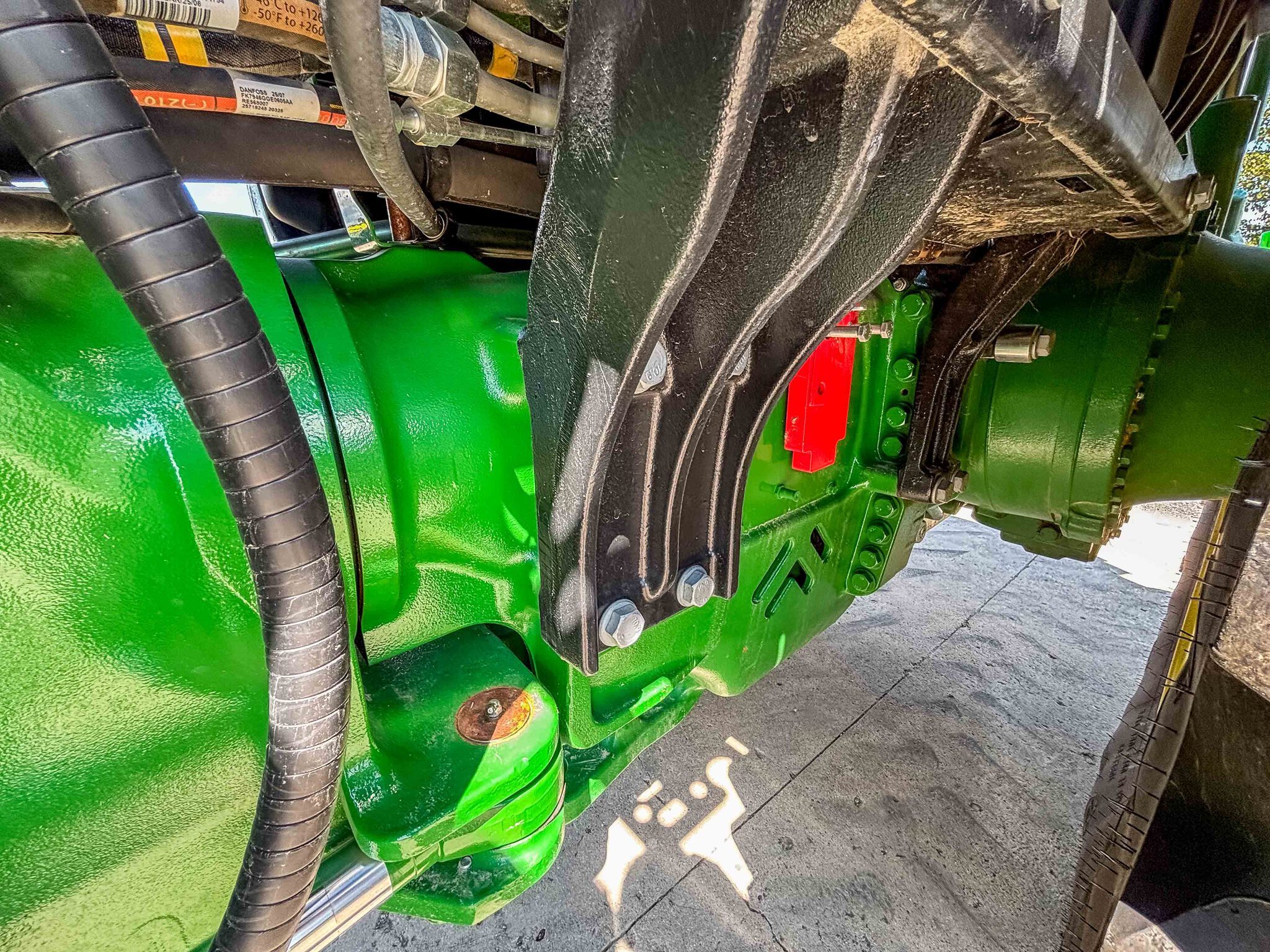 2025 John Deere 9R 440 Tractor