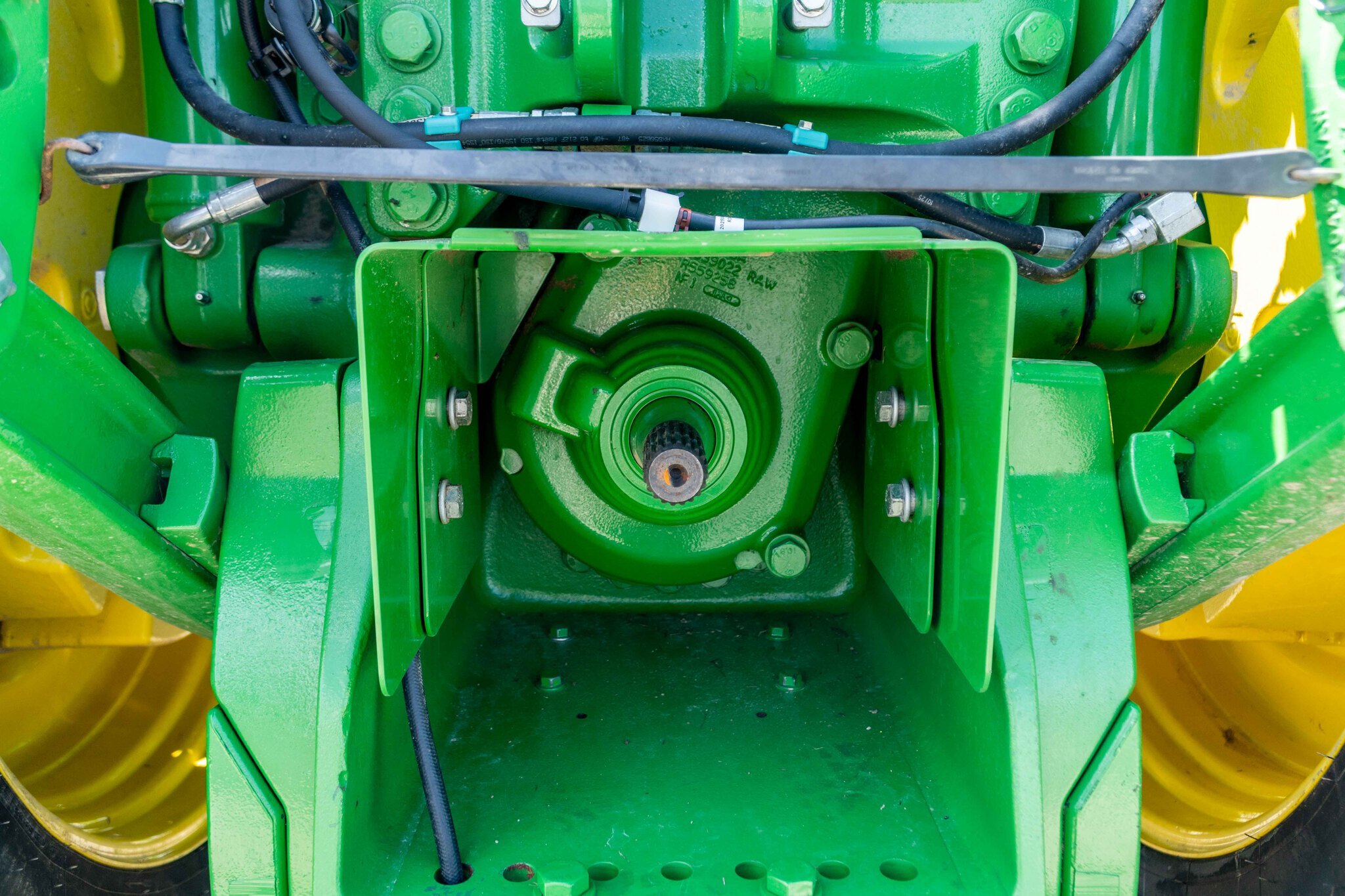 2025 John Deere 9R 440 Tractor