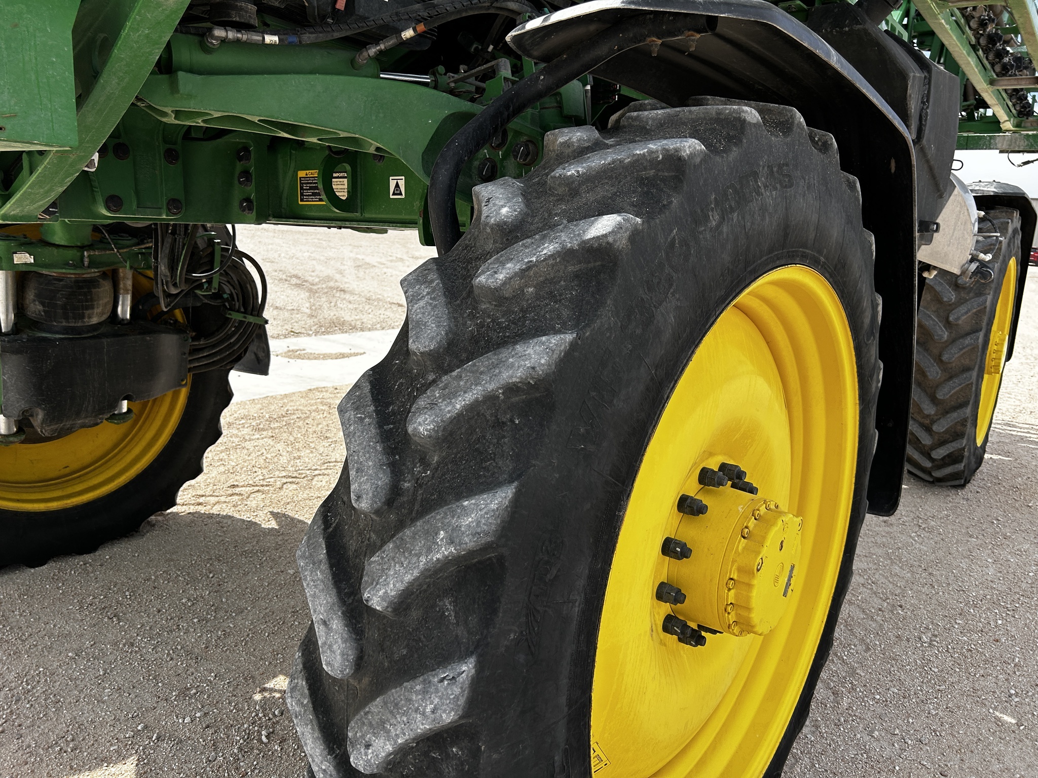 2022 John Deere 412R Self-Propelled Sprayer