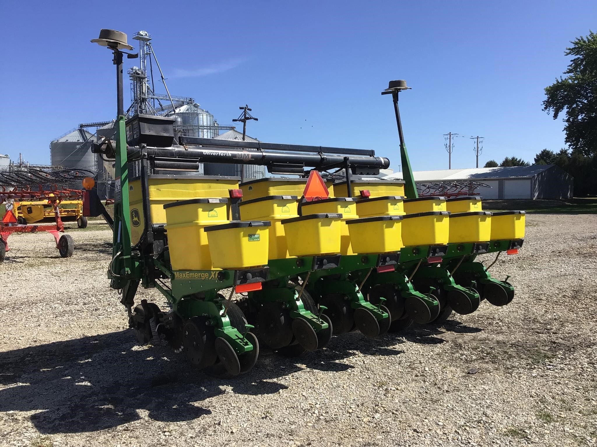 2011 John Deere 1750 Planter