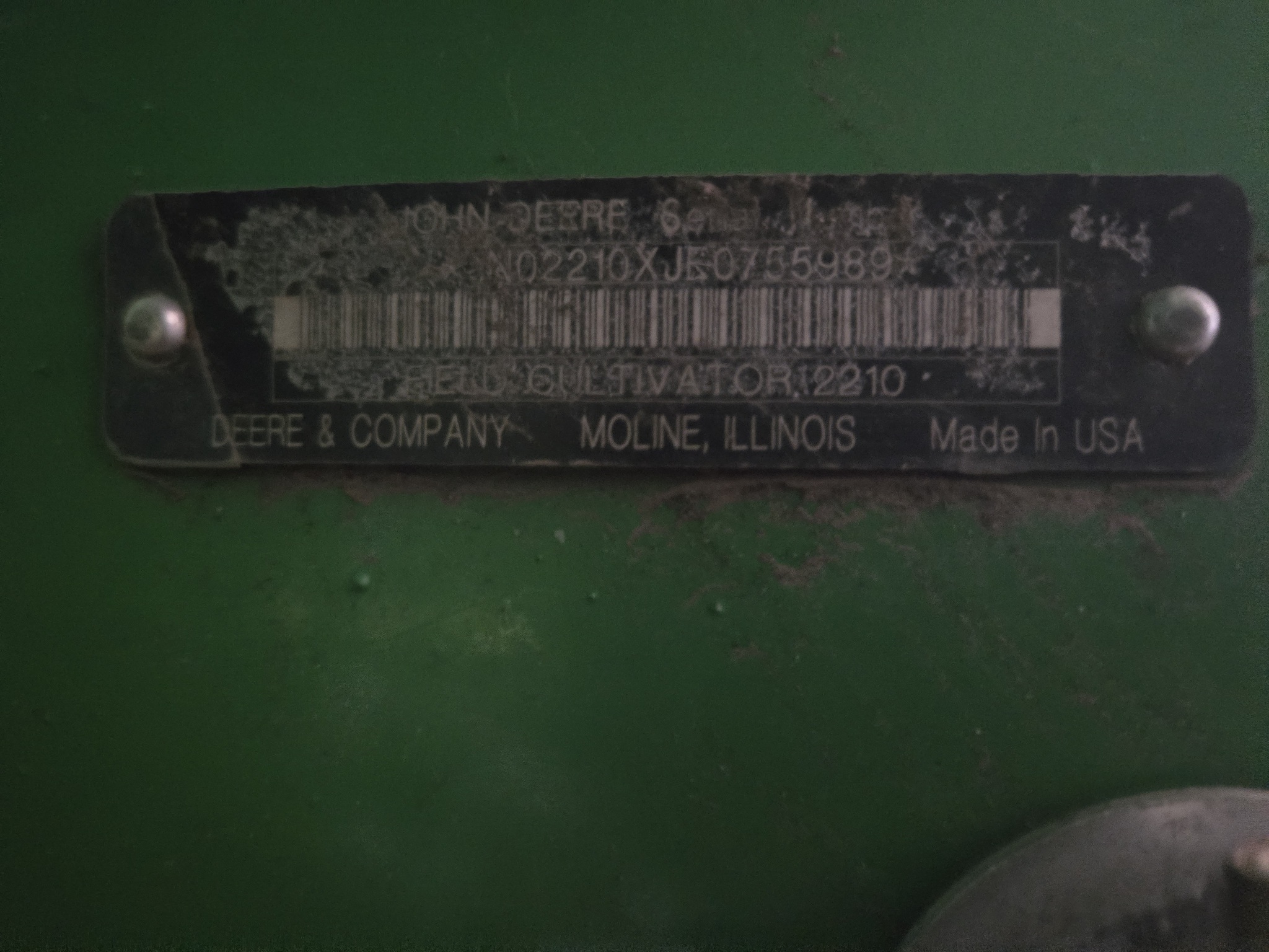 2014 John Deere 2210 Field Cultivator