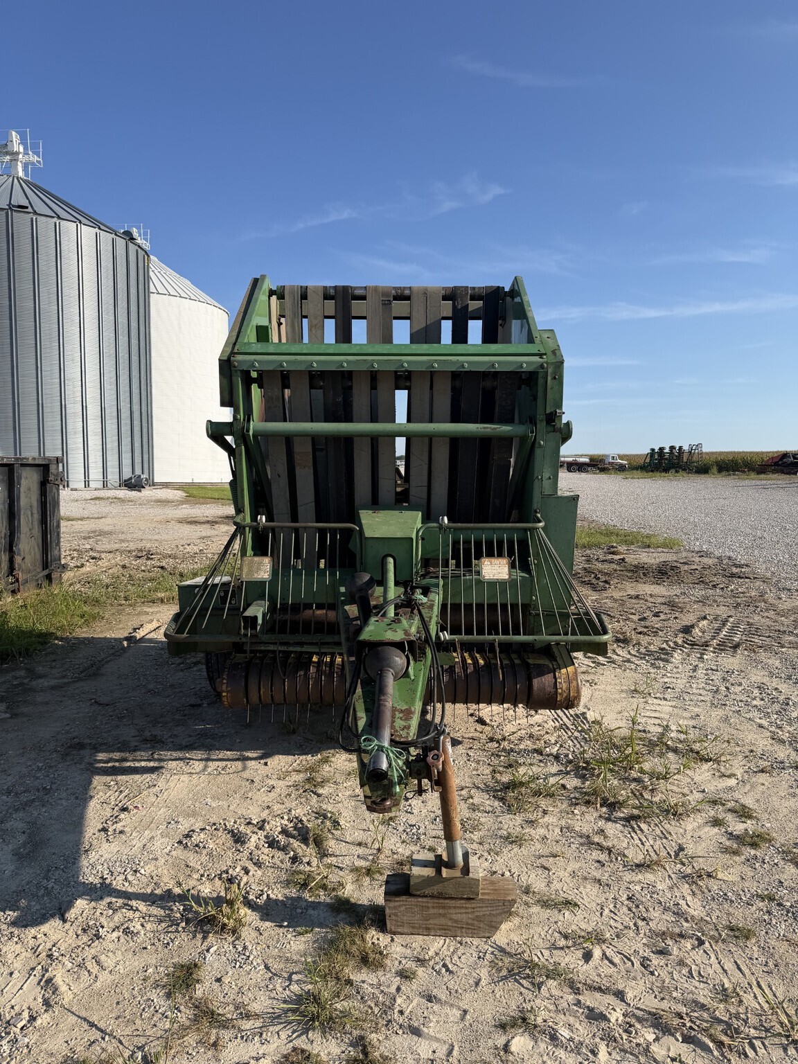 1980 John Deere 510 Round Baler
