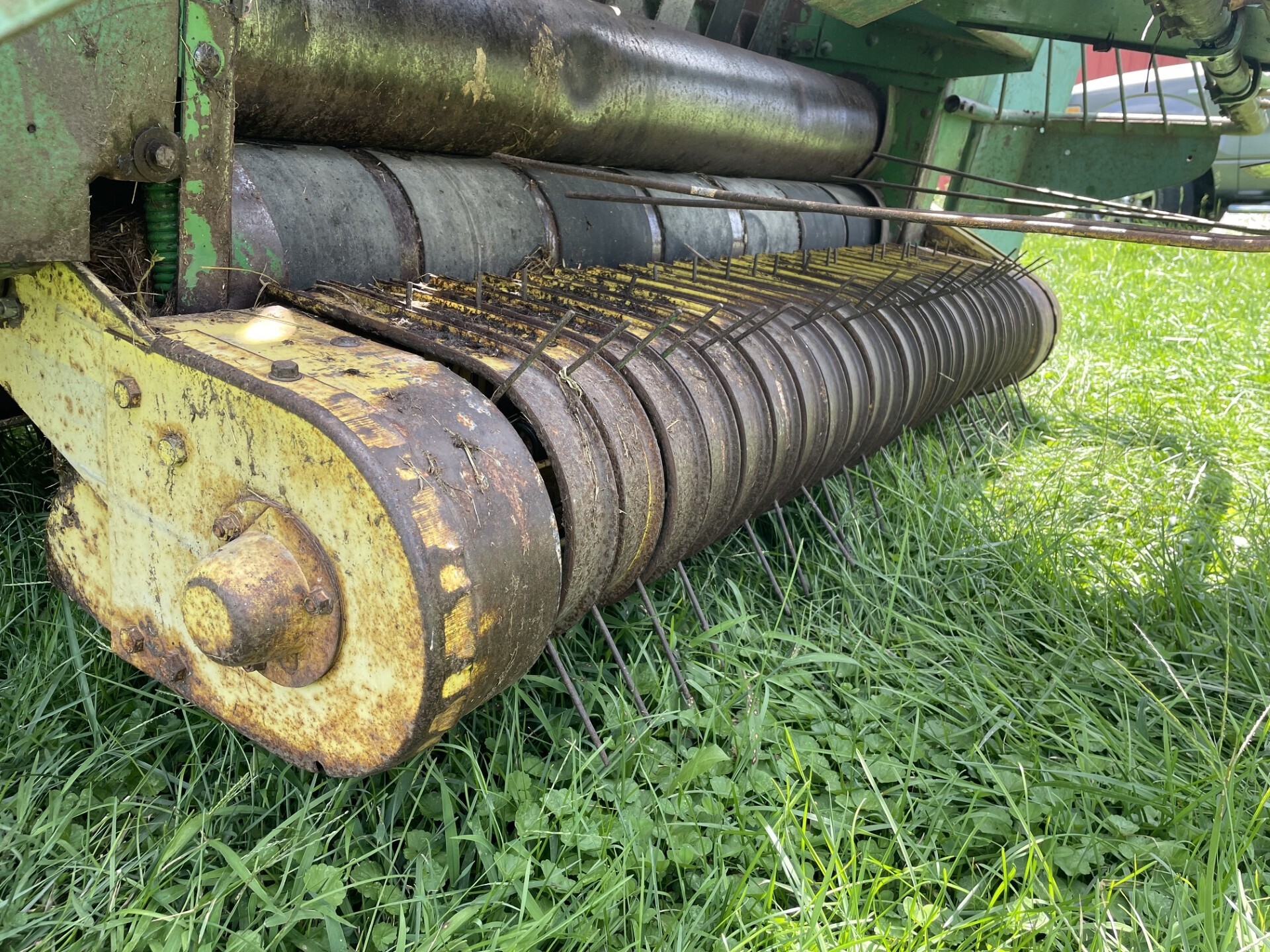 1980 John Deere 510 Round Baler