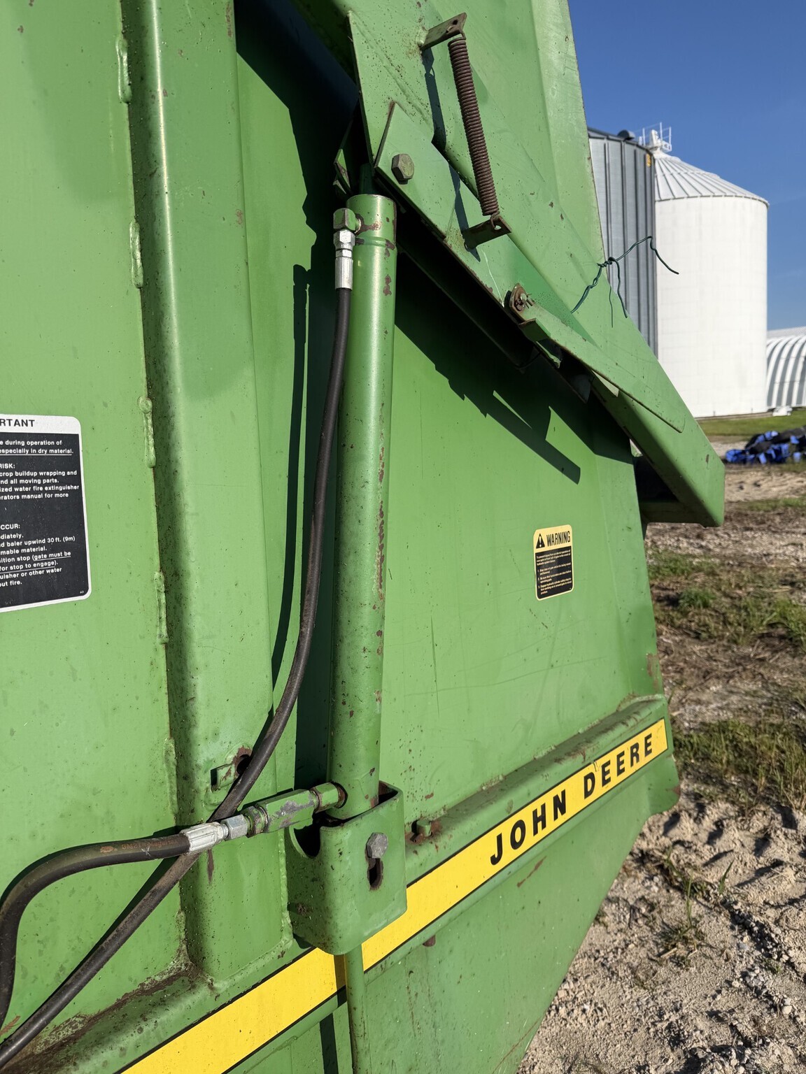 1980 John Deere 510 Round Baler