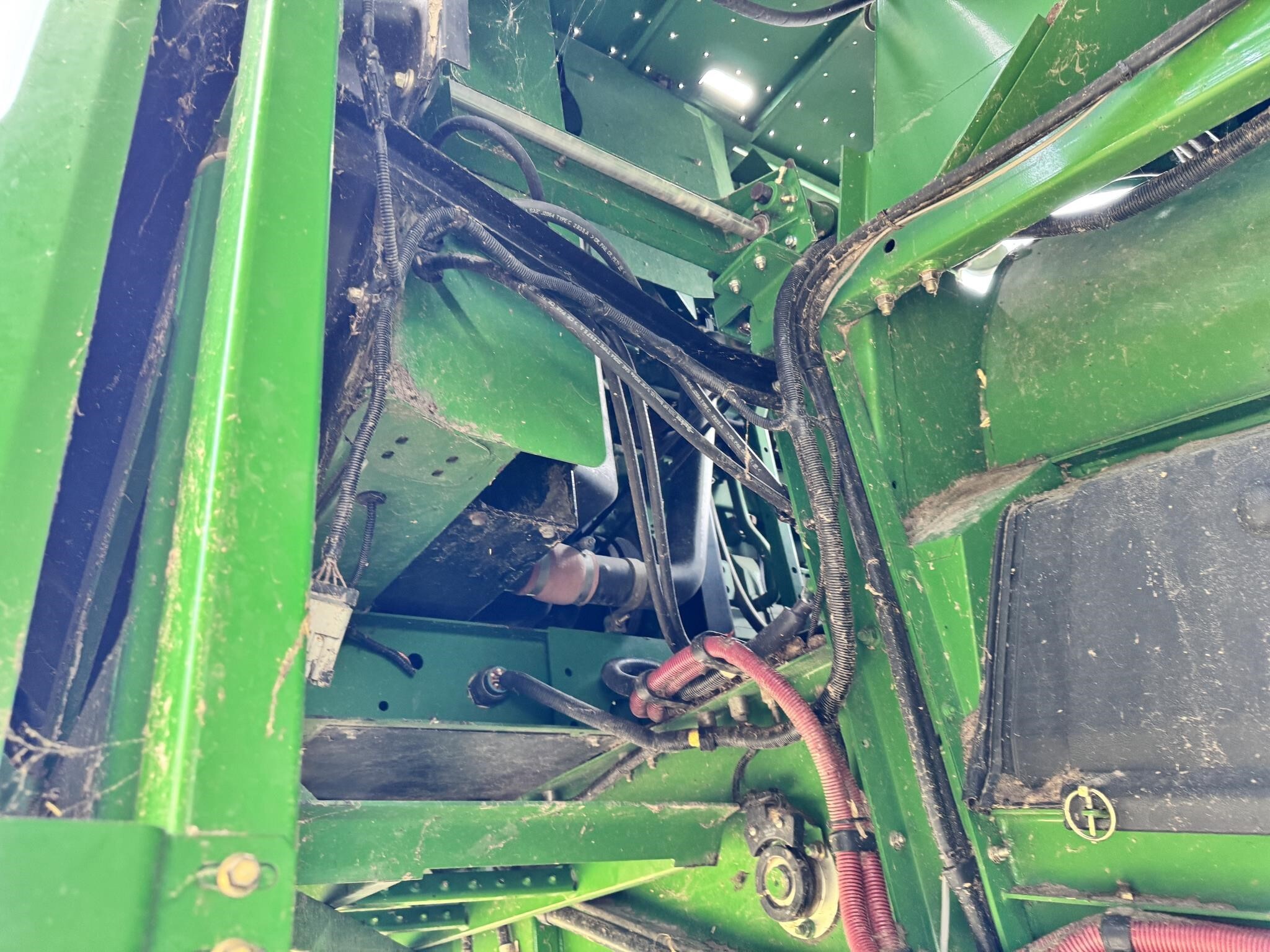 2005 John Deere 9660 STS Combine