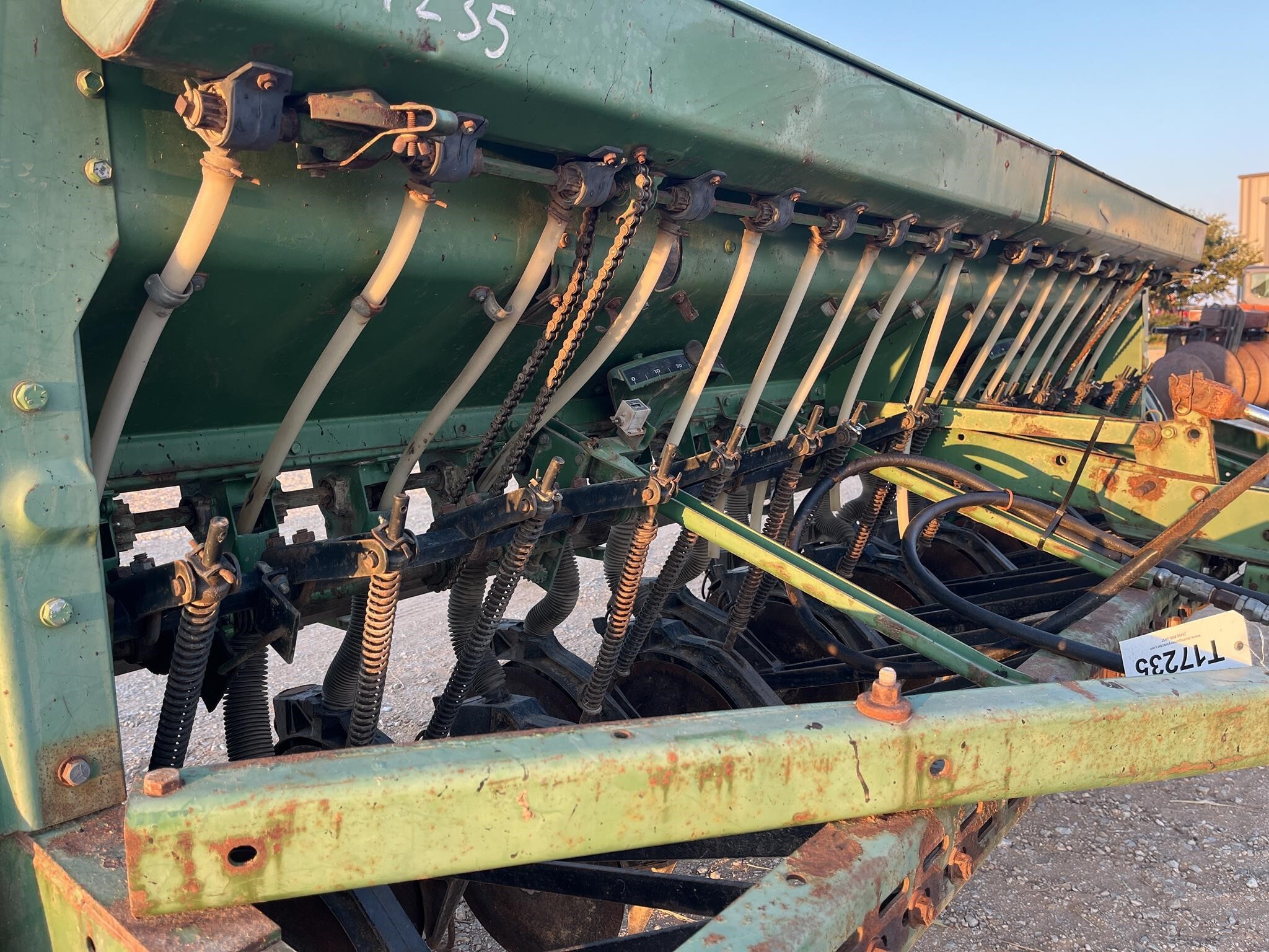  John Deere 8300 Drill