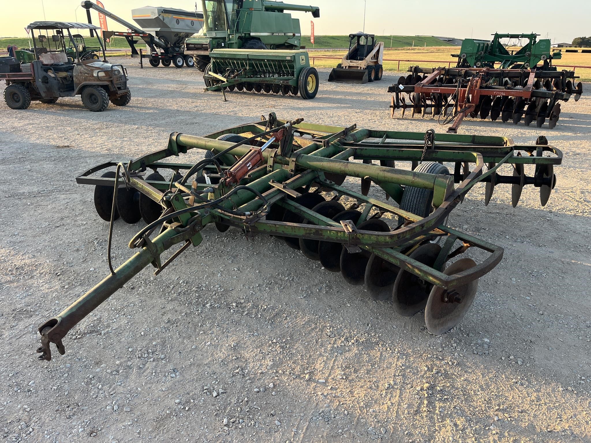  John Deere AW Disk