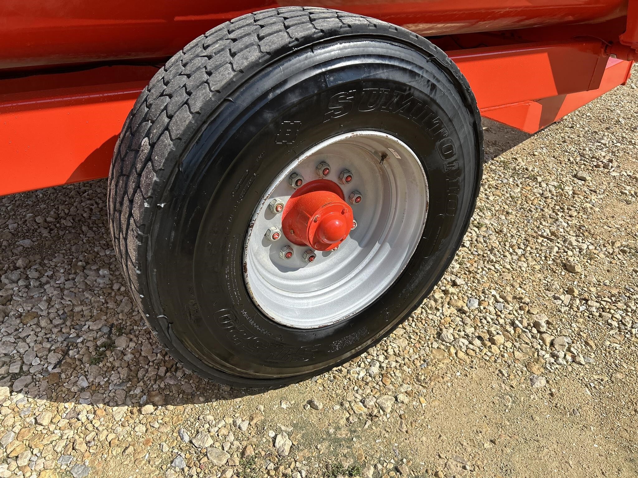 2018 Kuhn Knight RA136 Grinders and Mixer