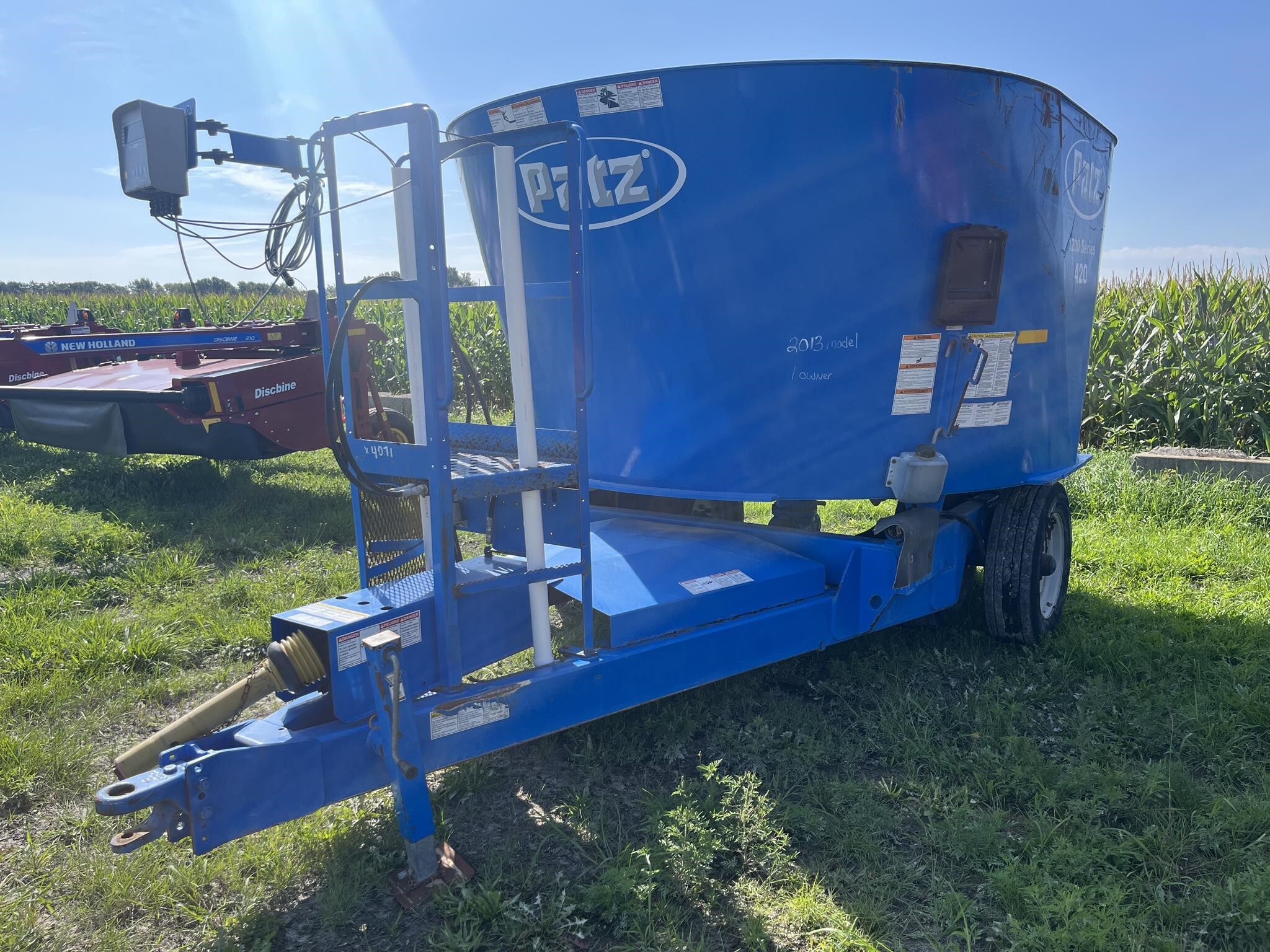 2013 Patz 1200 SERIES 420 Grinders and Mixer