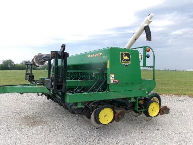 1997 John Deere 750 Drill