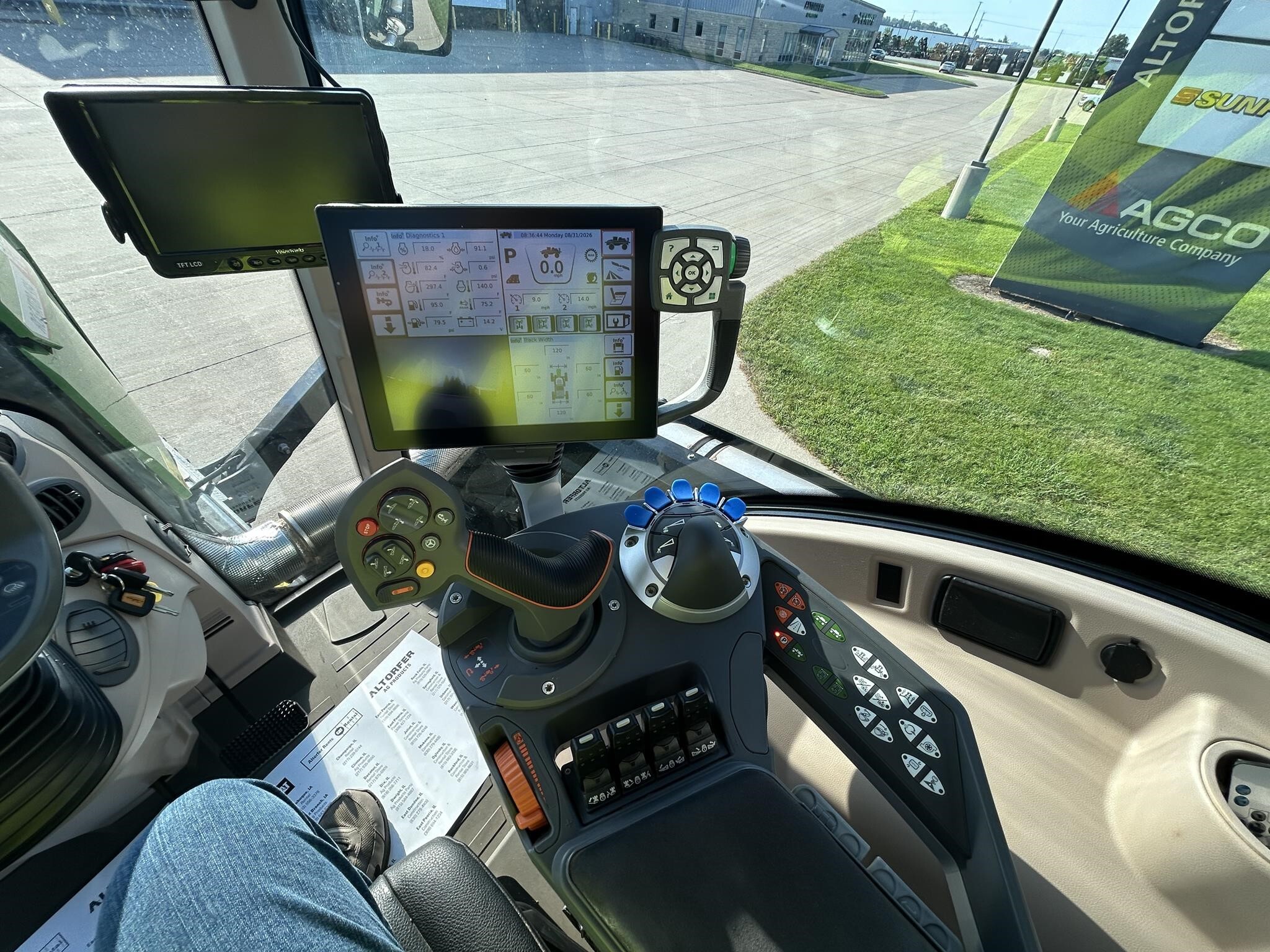 2023 Fendt RG934 Self-Propelled Sprayer