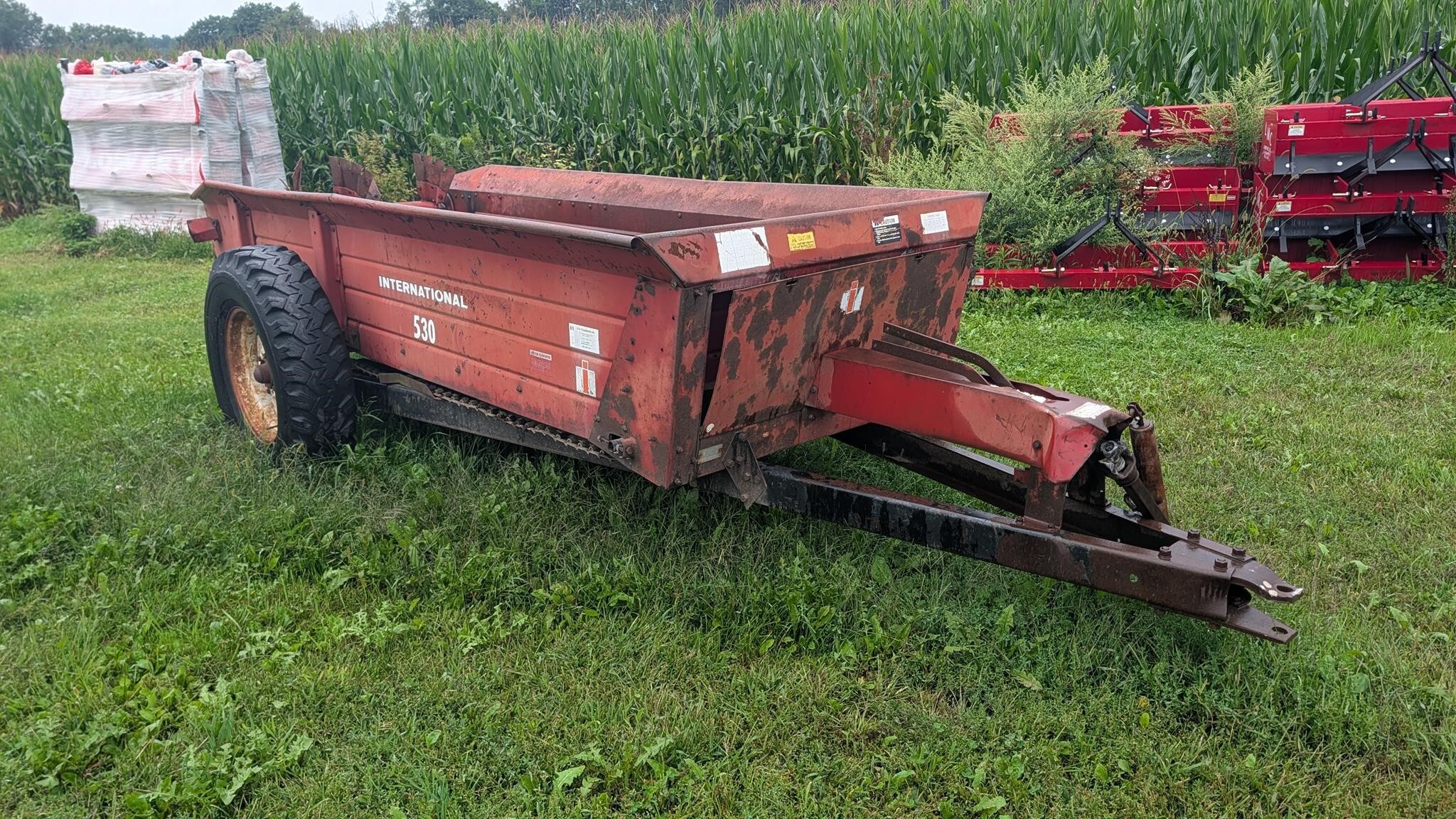 1985 International 530 Manure Spreader