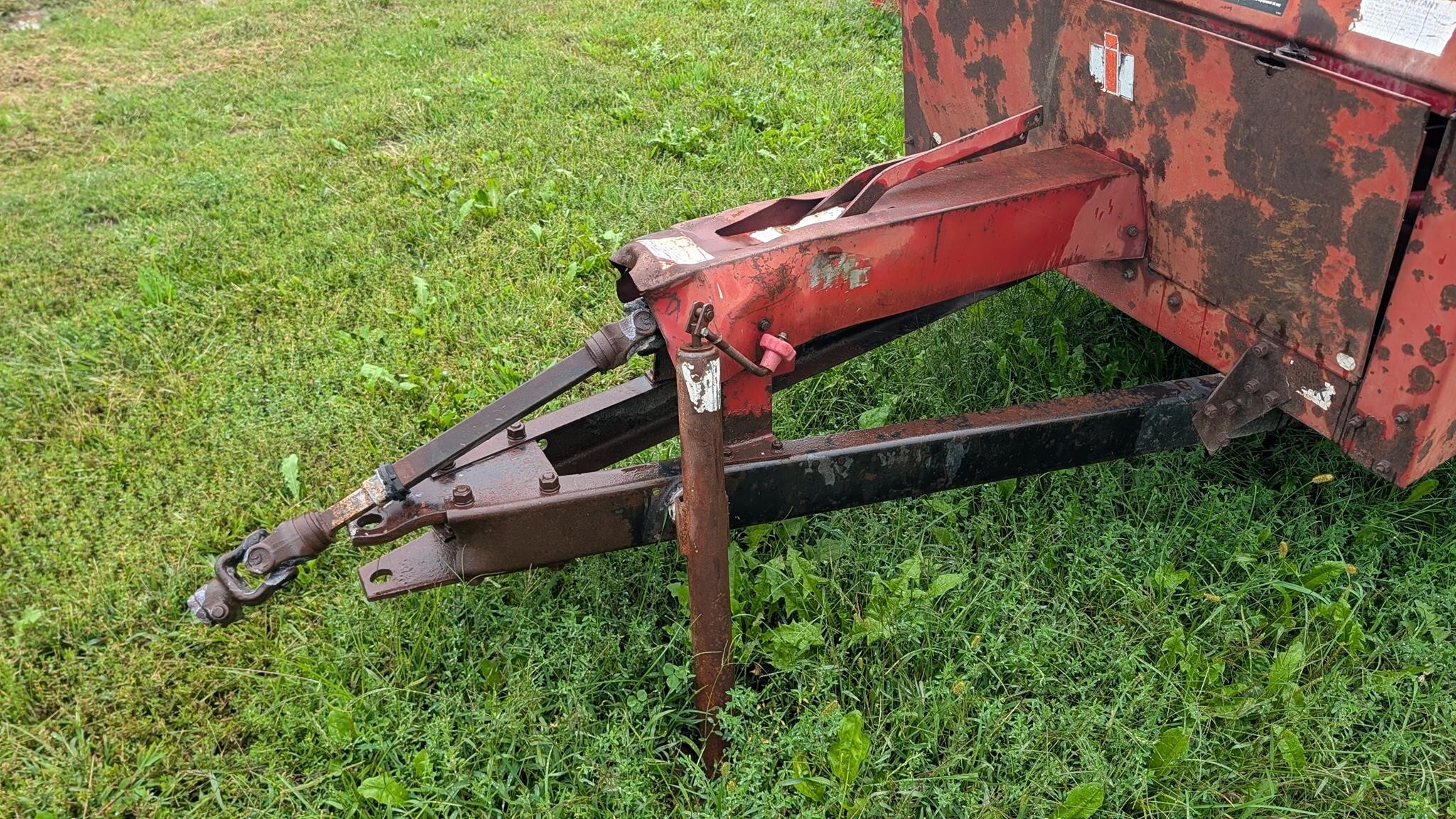 1985 International 530 Manure Spreader