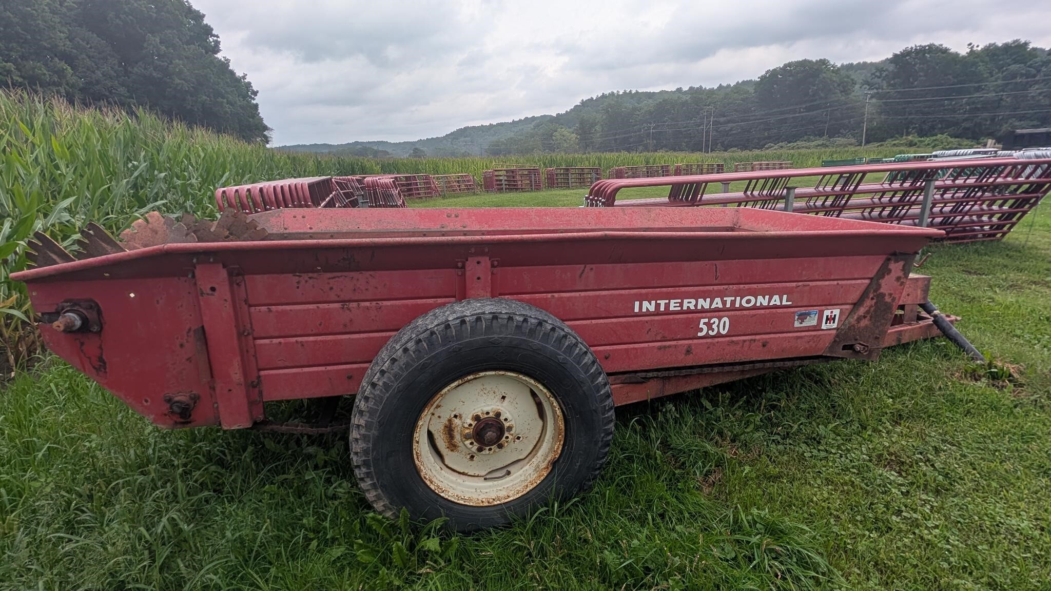 1985 International 530 Manure Spreader