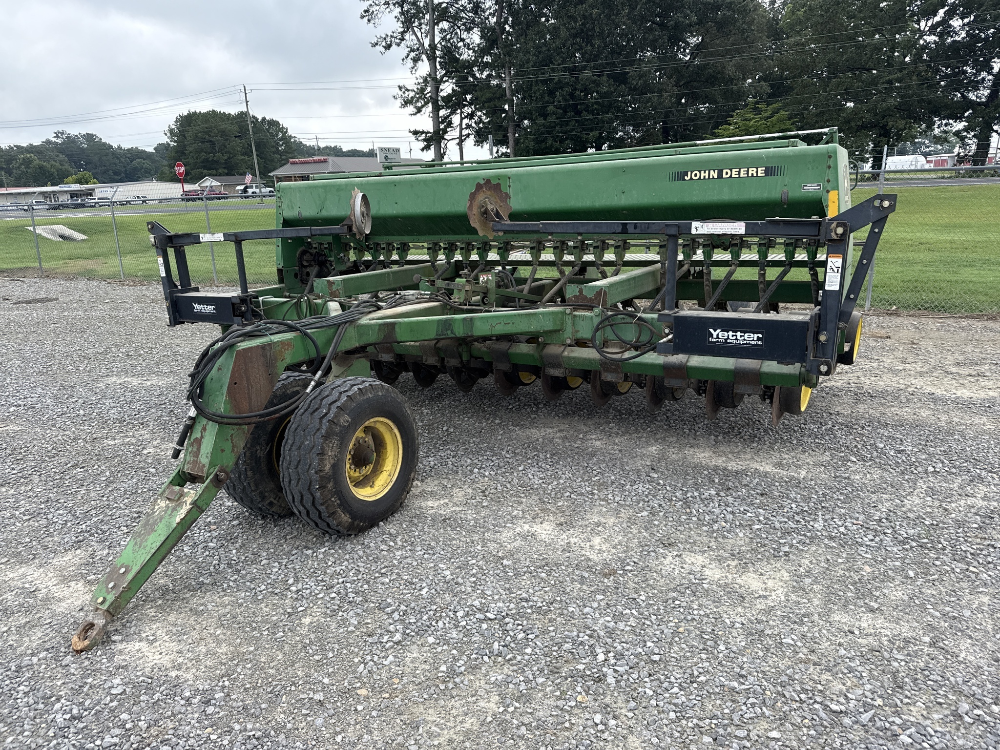 1990 John Deere 750 Drill