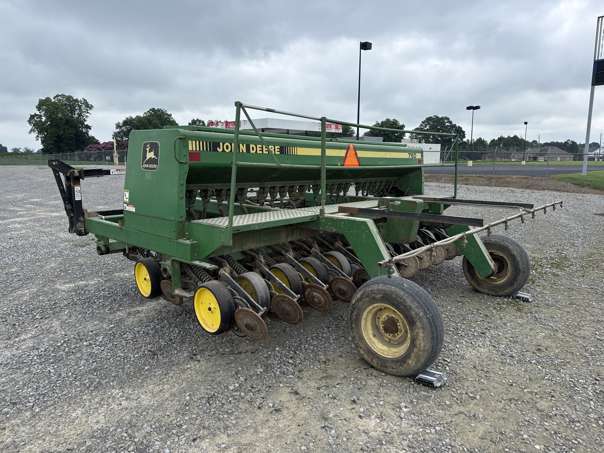 1990 John Deere 750 Drill