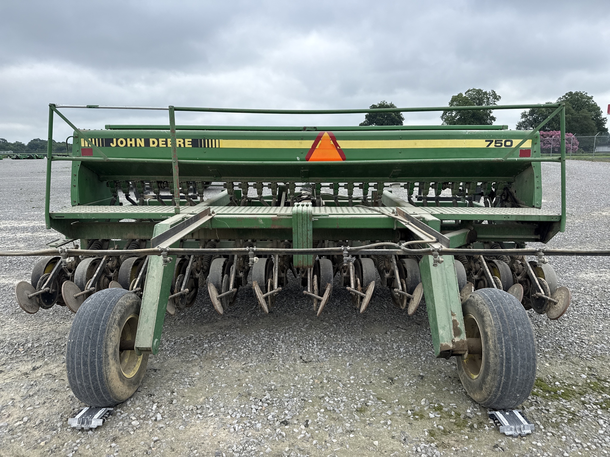 1990 John Deere 750 Drill