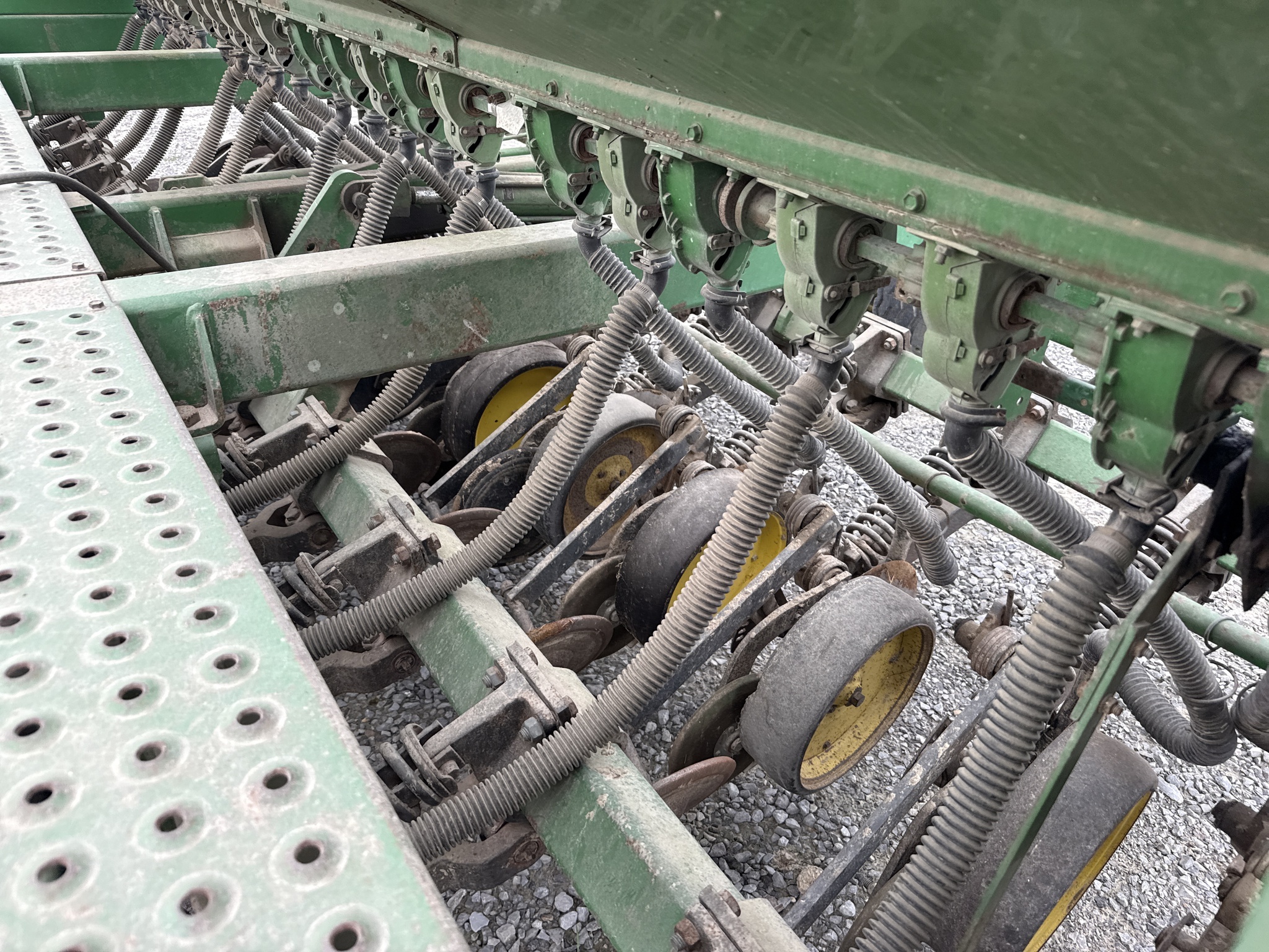 1990 John Deere 750 Drill